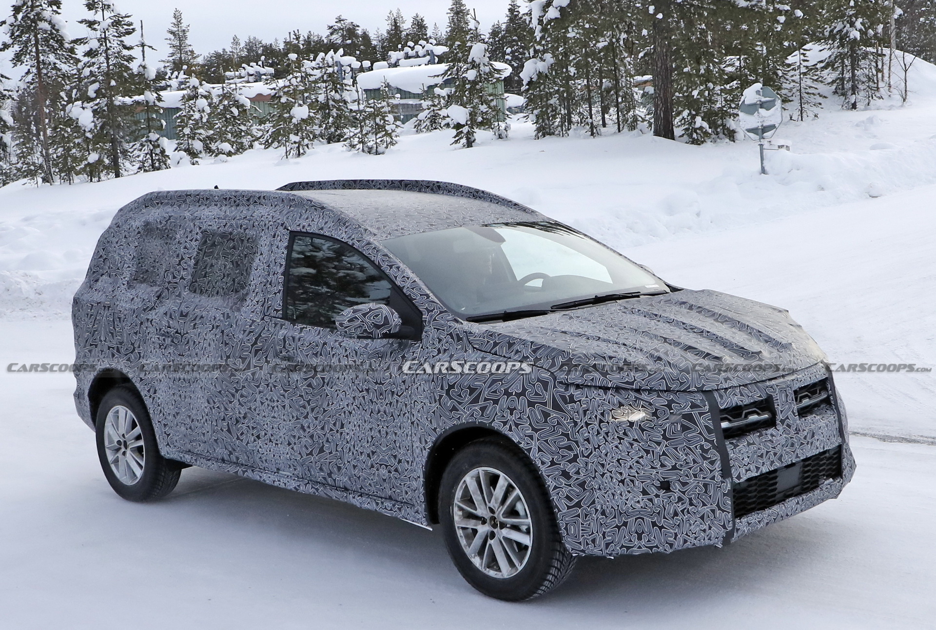 2022 Dacia Logan MCV Wagon Spied Testing For The First Time