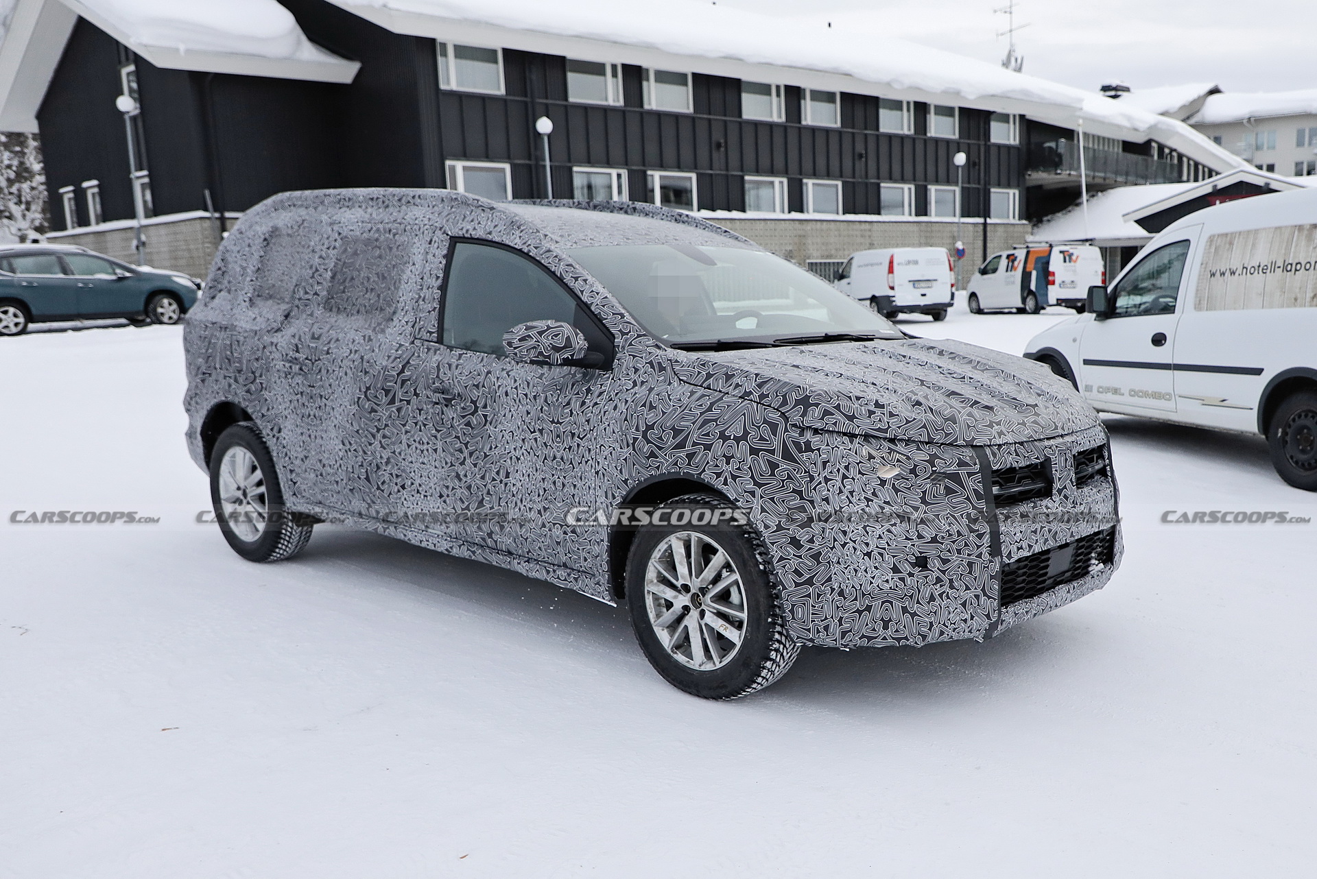 2022 Dacia Logan MCV Wagon Spied Testing For The First Time