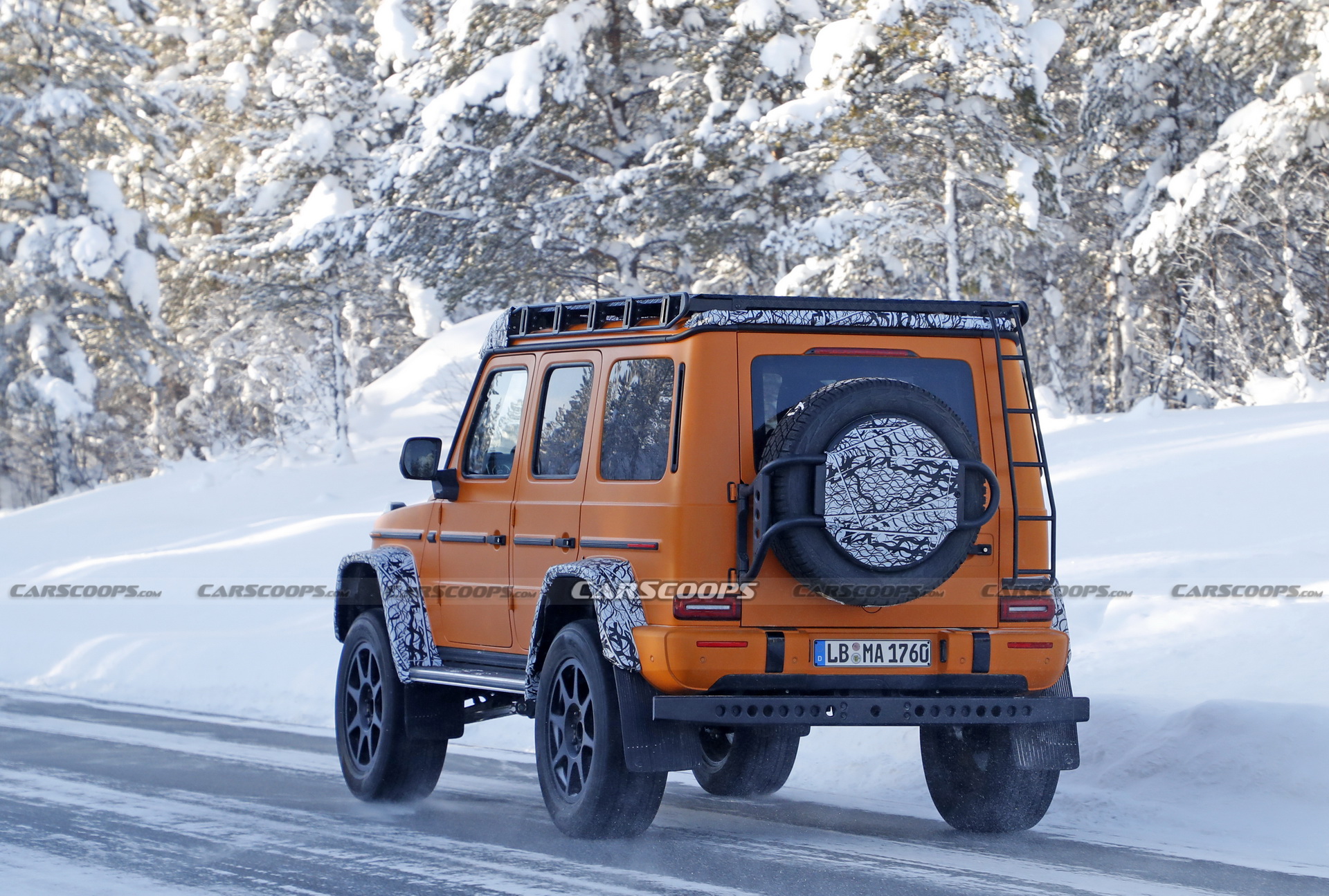 Does Bright Orange Suit The New 2022 Mercedes G-Class 4×4 Squared?