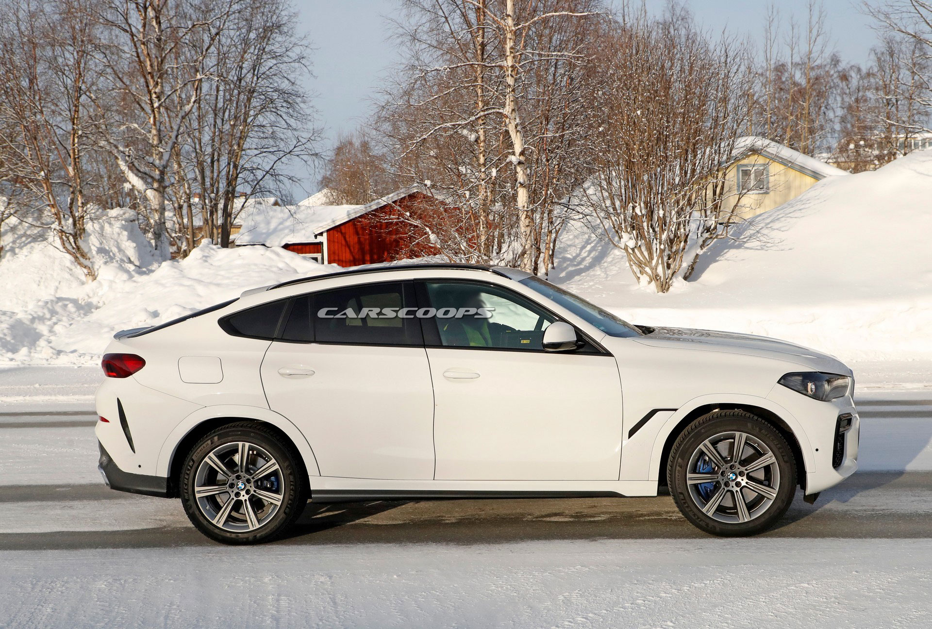 spy shot BMW X4 X6 และ X7 Facelift 2021