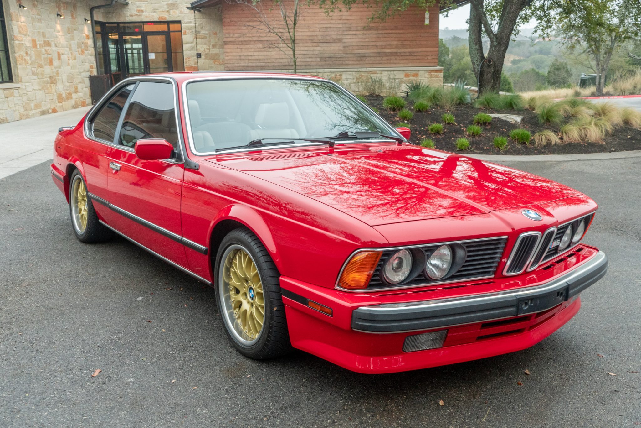 Shark-Nose 1986 M6 Shows New BMWs What Good Looks Are All About
