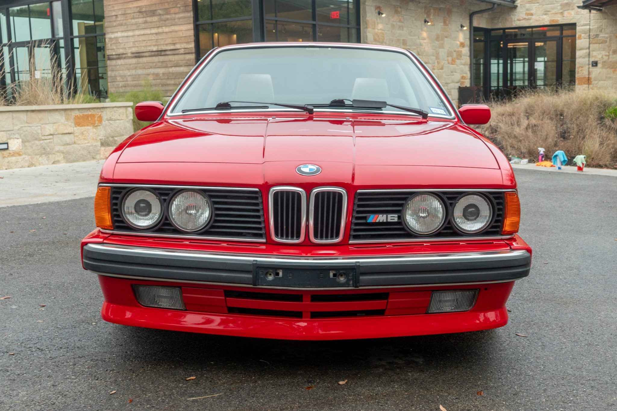 Shark-Nose 1986 M6 Shows New BMWs What Good Looks Are All About