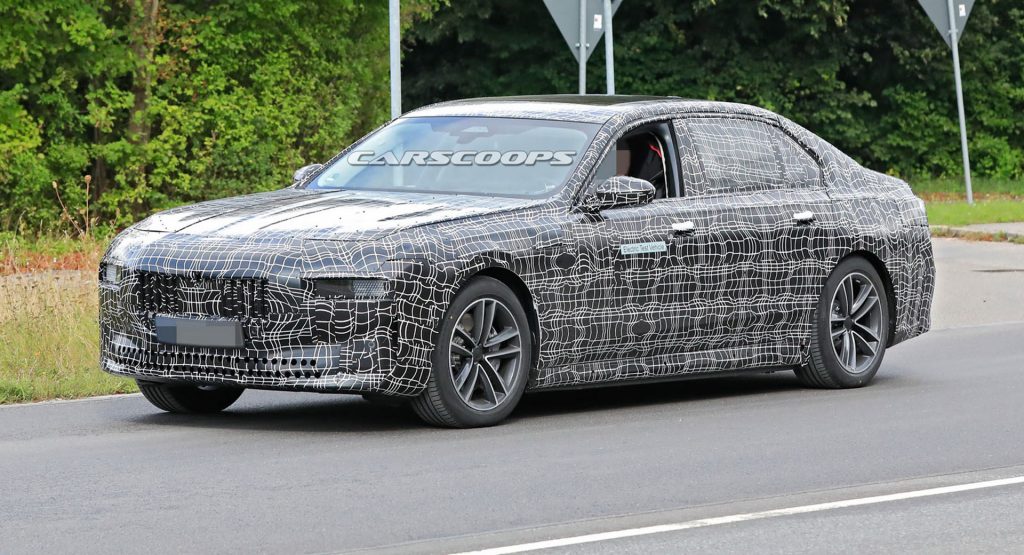  Flagship Electric BMW i7 May Pump Out Over 650 HP