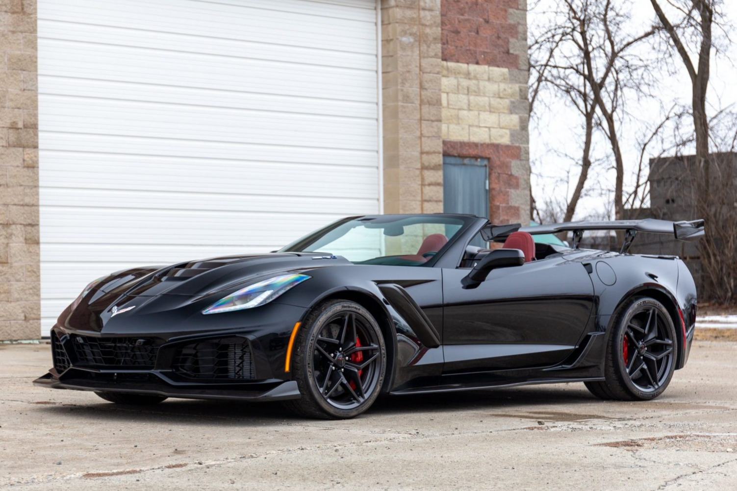 Take Over The Track With This Badass 2019 Corvette ZR1 Convertible