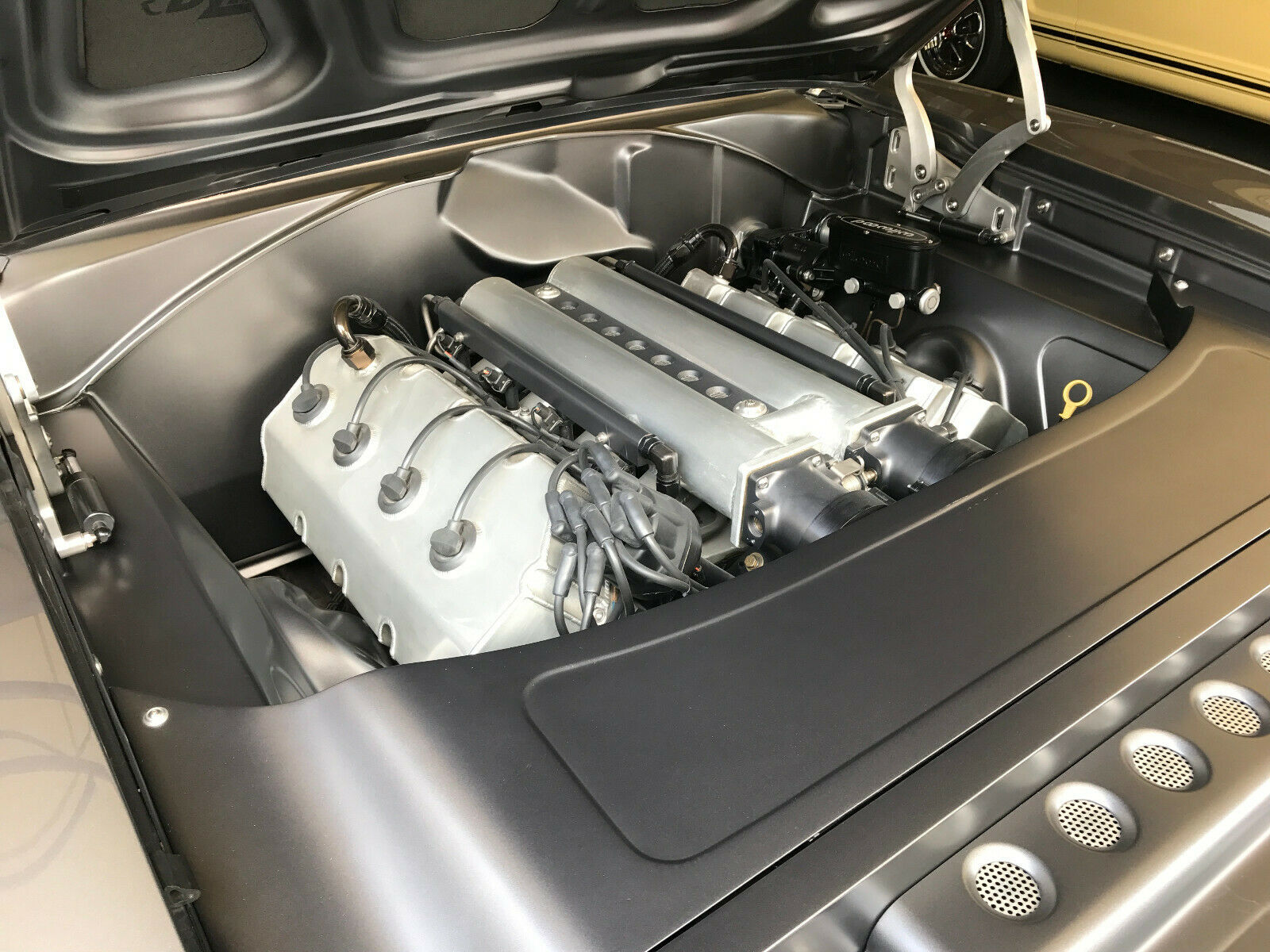 Clean 1970 Dodge Charger Restomod With 572 Cubic-Inch V8 Goes For $300K