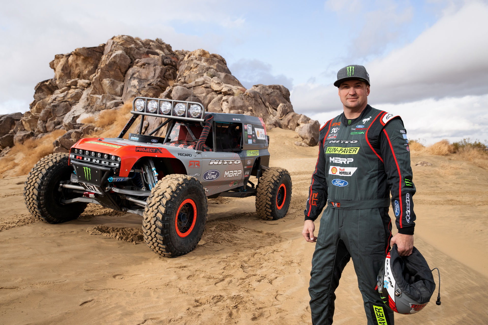 New Ford Bronco Race Trucks Heading To King Of The Hammers With All-Star Driver Lineup