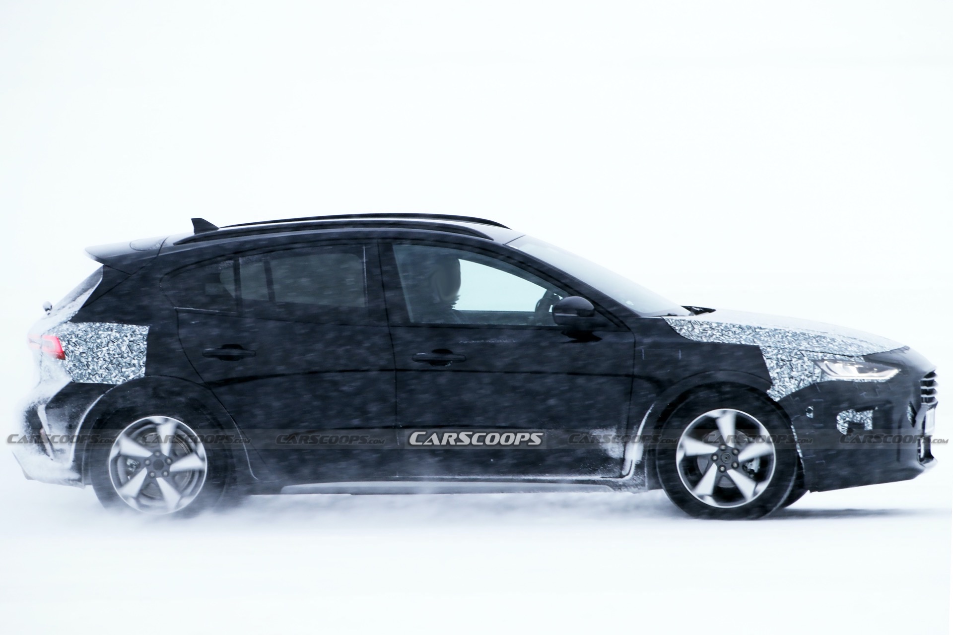 No Business Like Snow Business: Facelifted 2022 Ford Focus Active Spotted