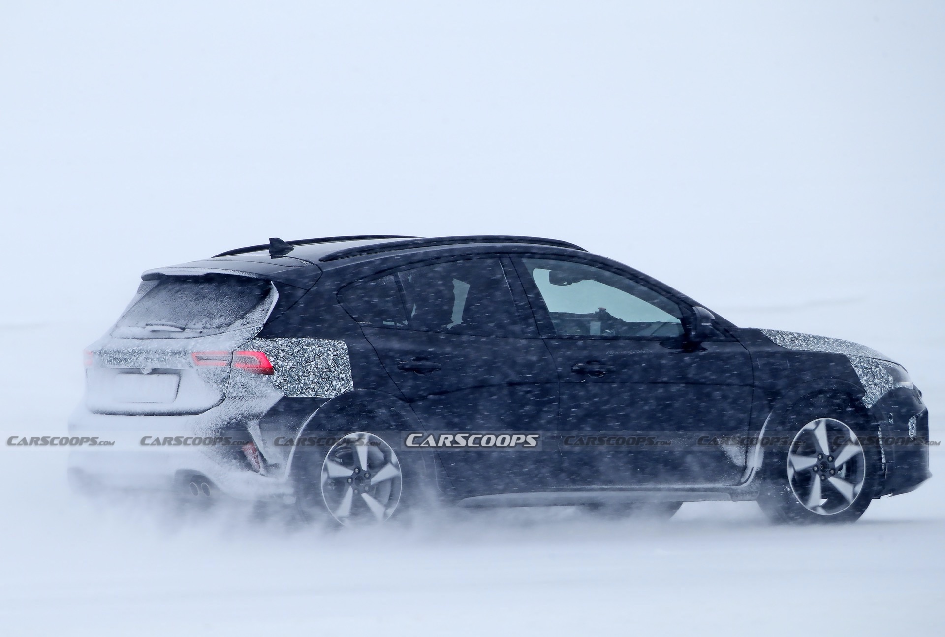 No Business Like Snow Business: Facelifted 2022 Ford Focus Active Spotted