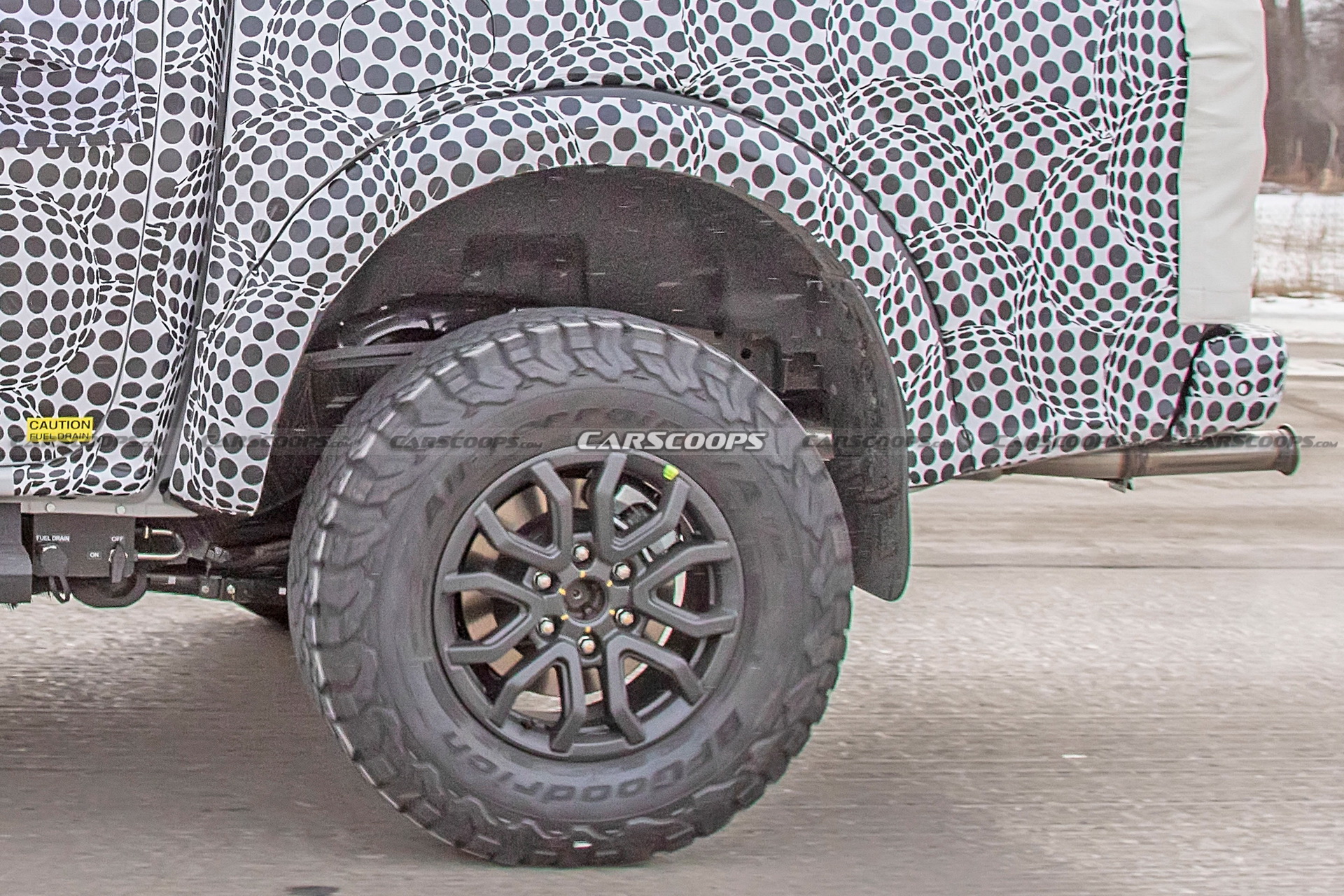 Ford’s Next-Gen Ranger Raptor Makes Spy Debut Next To Bronco Warthog