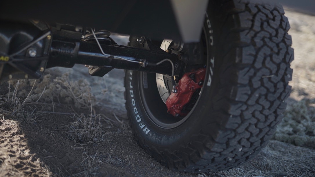 Icon Overhauls An FJ44 Toyota Land Cruiser With 780,000 Miles Under Its Belt