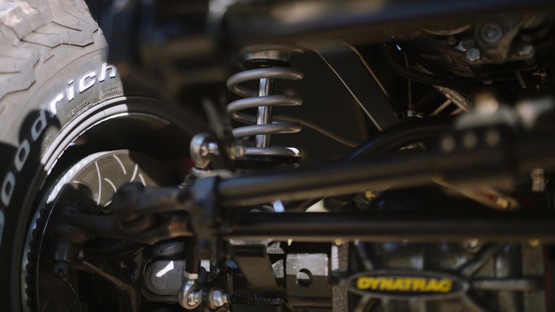 Icon Overhauls An FJ44 Toyota Land Cruiser With 780,000 Miles Under Its Belt