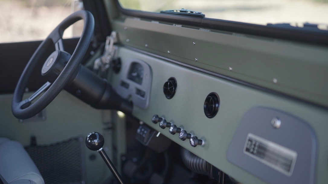 Icon Overhauls An FJ44 Toyota Land Cruiser With 780,000 Miles Under Its Belt