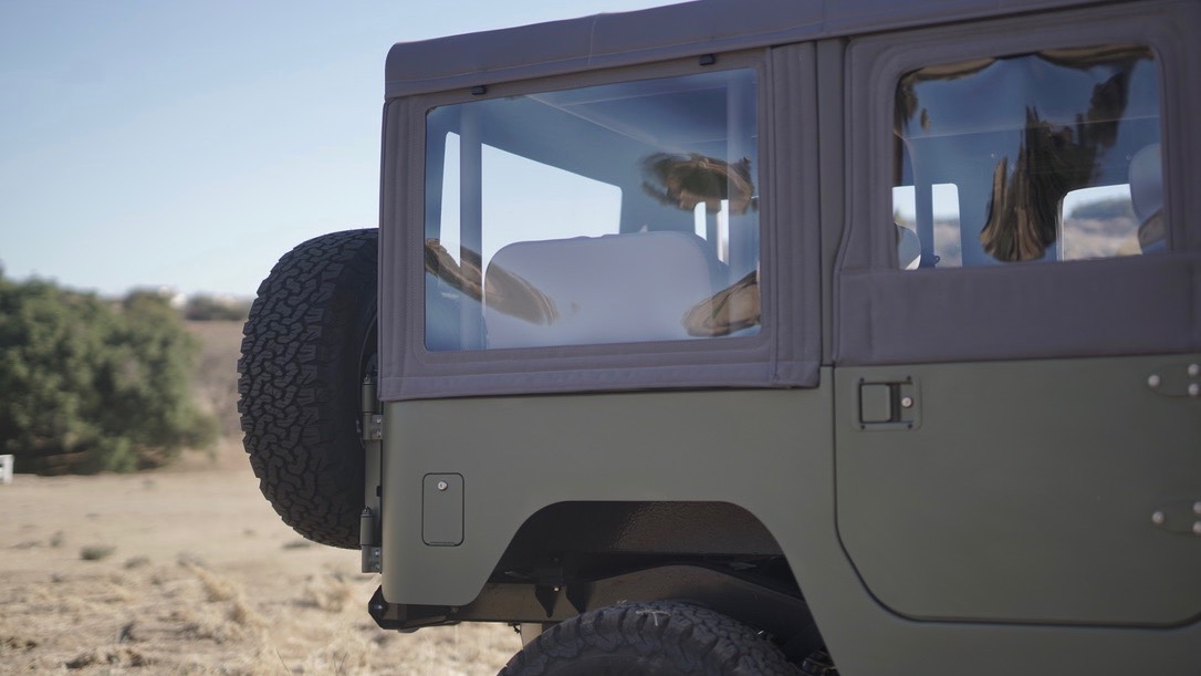 Icon Overhauls An FJ44 Toyota Land Cruiser With 780,000 Miles Under Its Belt