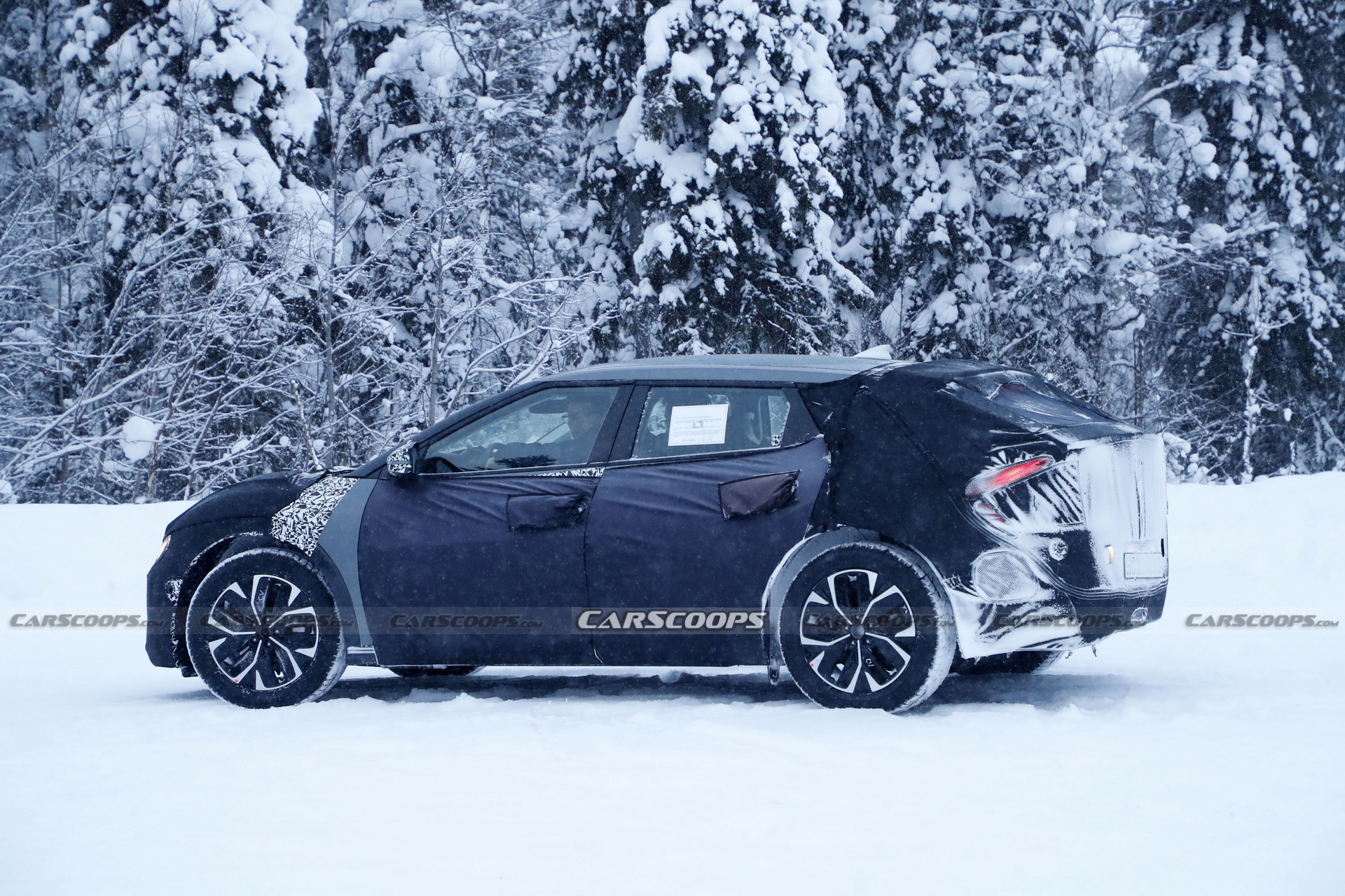 Kia, Hyundai, And Genesis All Spied Testing EVs Together In The Snow