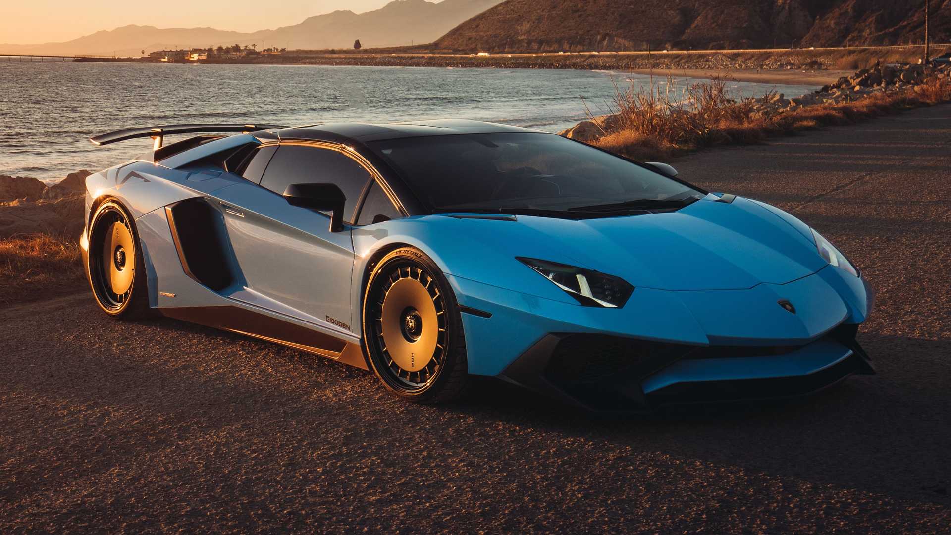 This Lamborghini Aventador SV Wears A Rather Unusual Set Of Rims