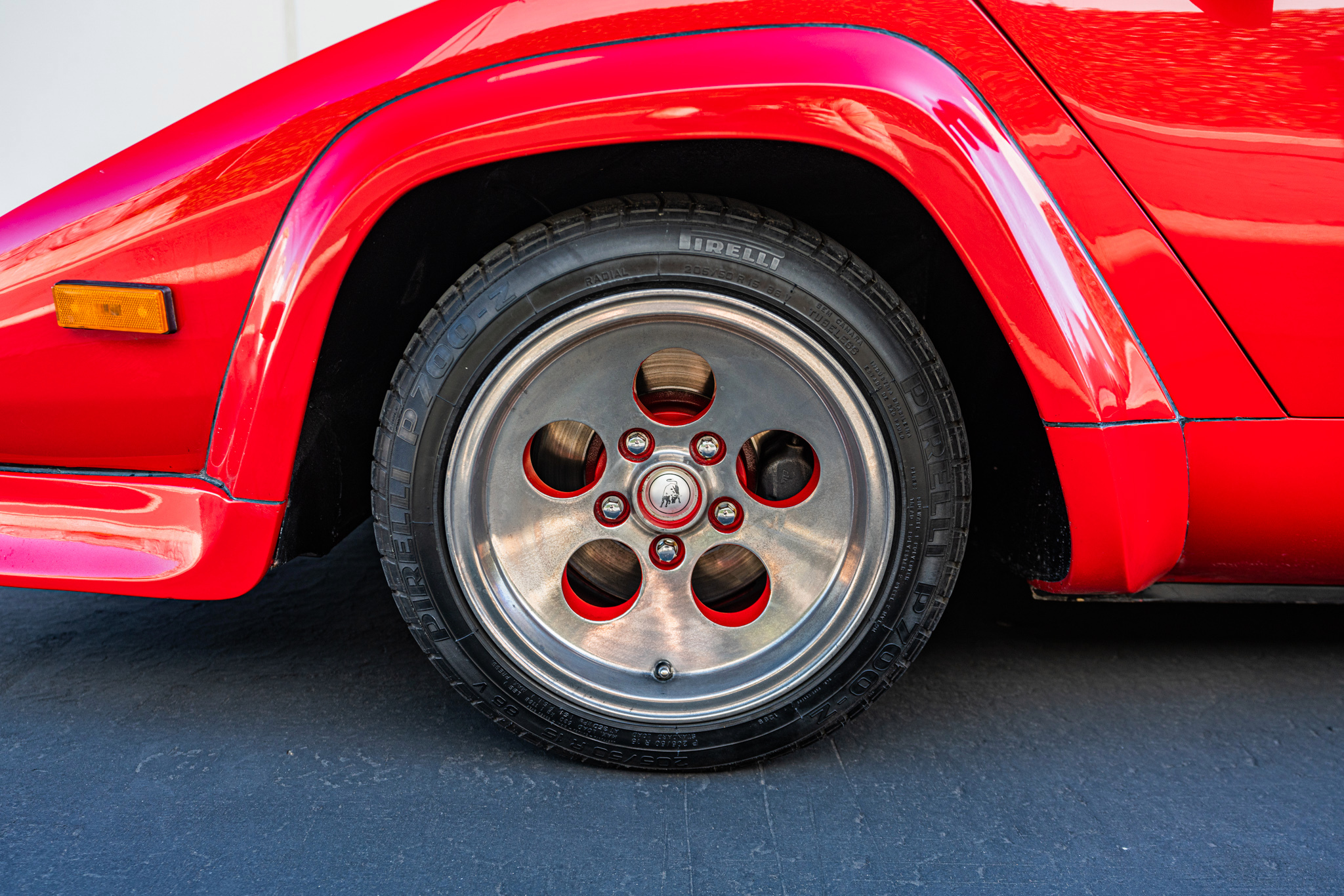 1982 Lamborghini Countach LP400 S Is The Epitome Of What Supercars Are All About