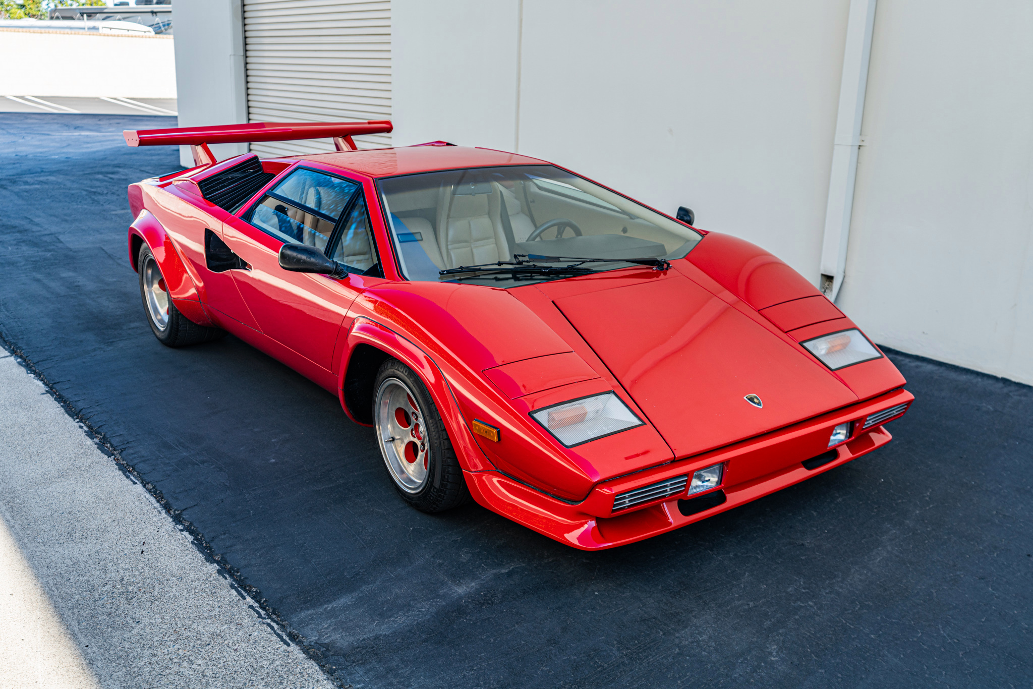 1982 Lamborghini Countach LP400 S Is The Epitome Of What Supercars Are All About
