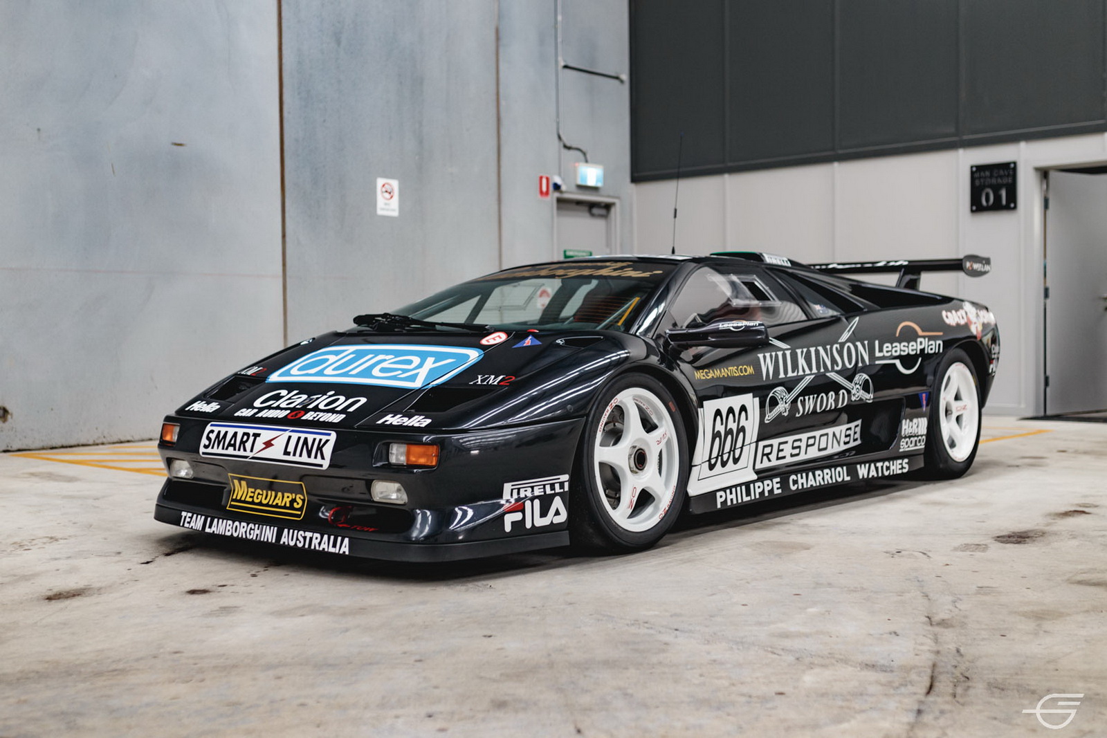 This Lamborghini Diablo SV-R Race Car Will Make Other Supercars Go Look For Their Mommy