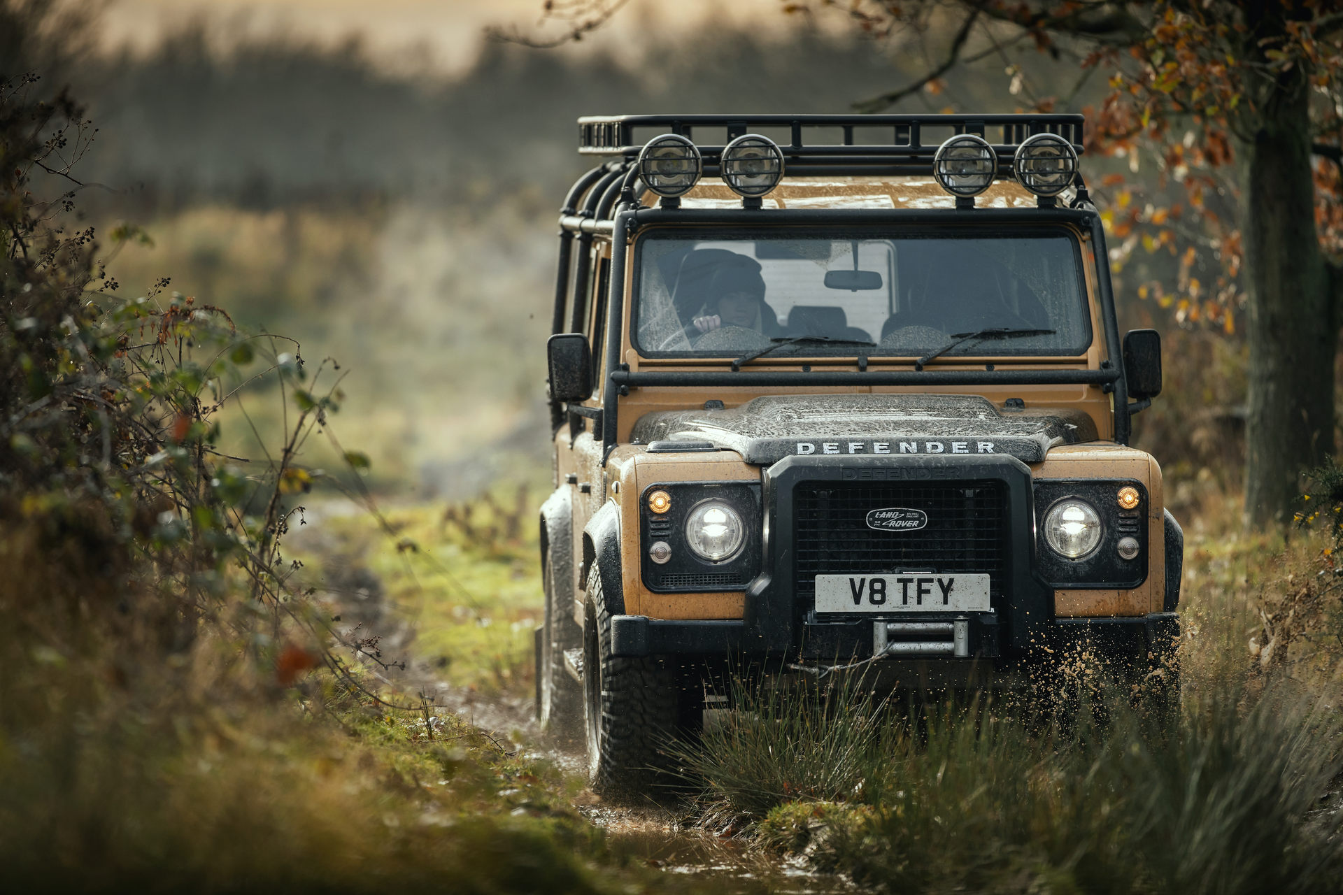 Land Rover Classic Unveils Limited-Run $270,000 Defender Works V8 Trophy