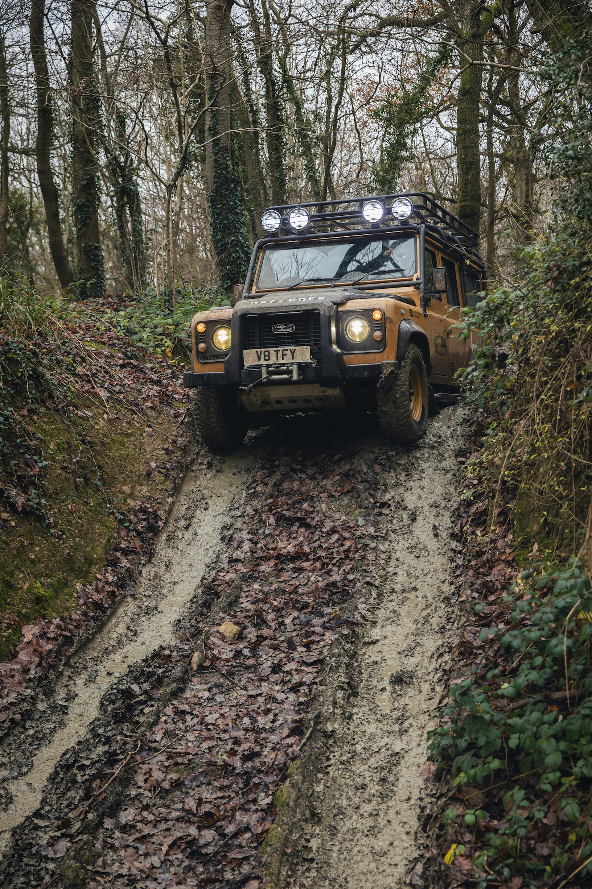Land Rover Classic Unveils Limited-Run $270,000 Defender Works V8 Trophy