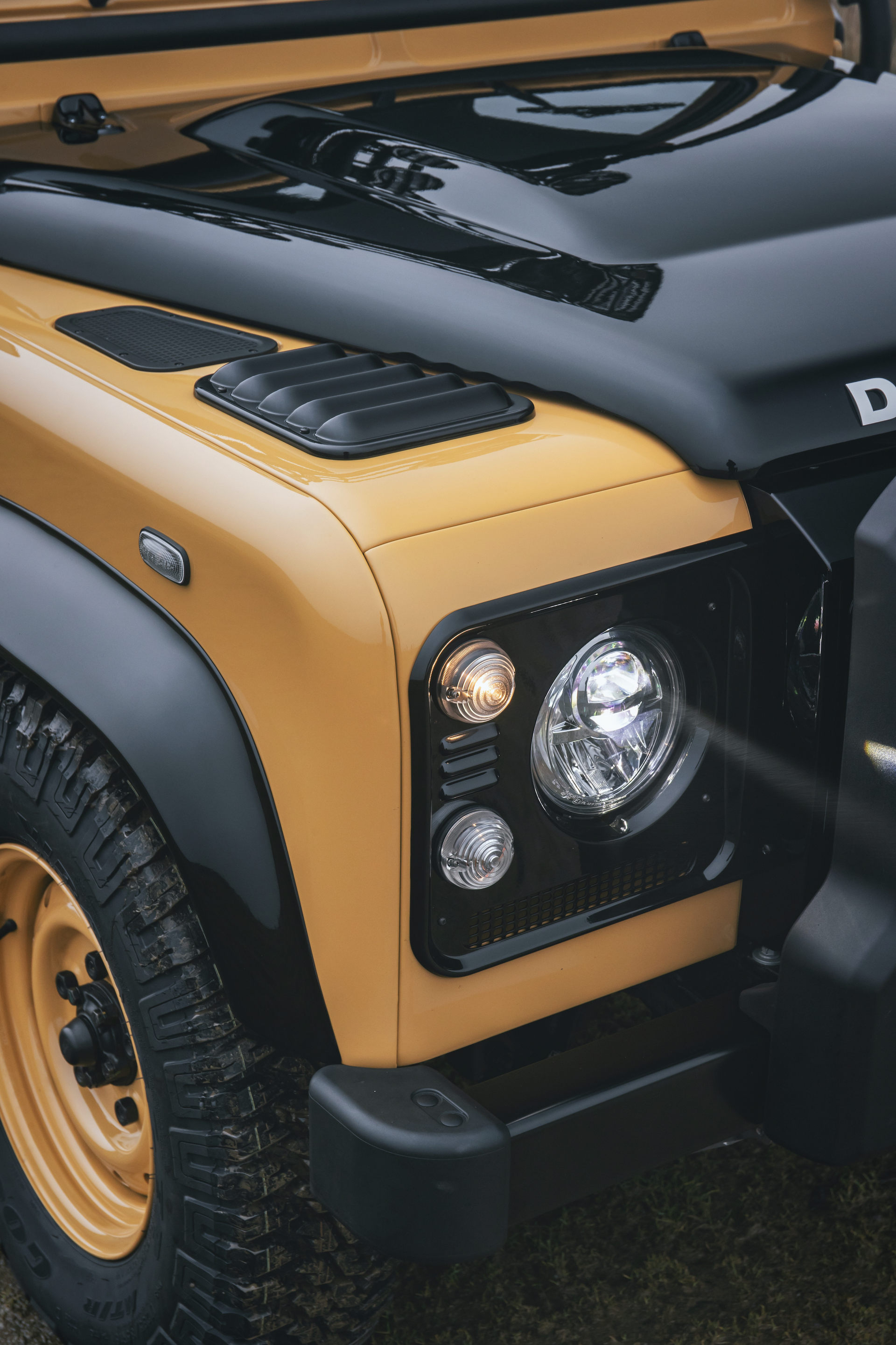 Land Rover Classic Unveils Limited-Run $270,000 Defender Works V8 Trophy