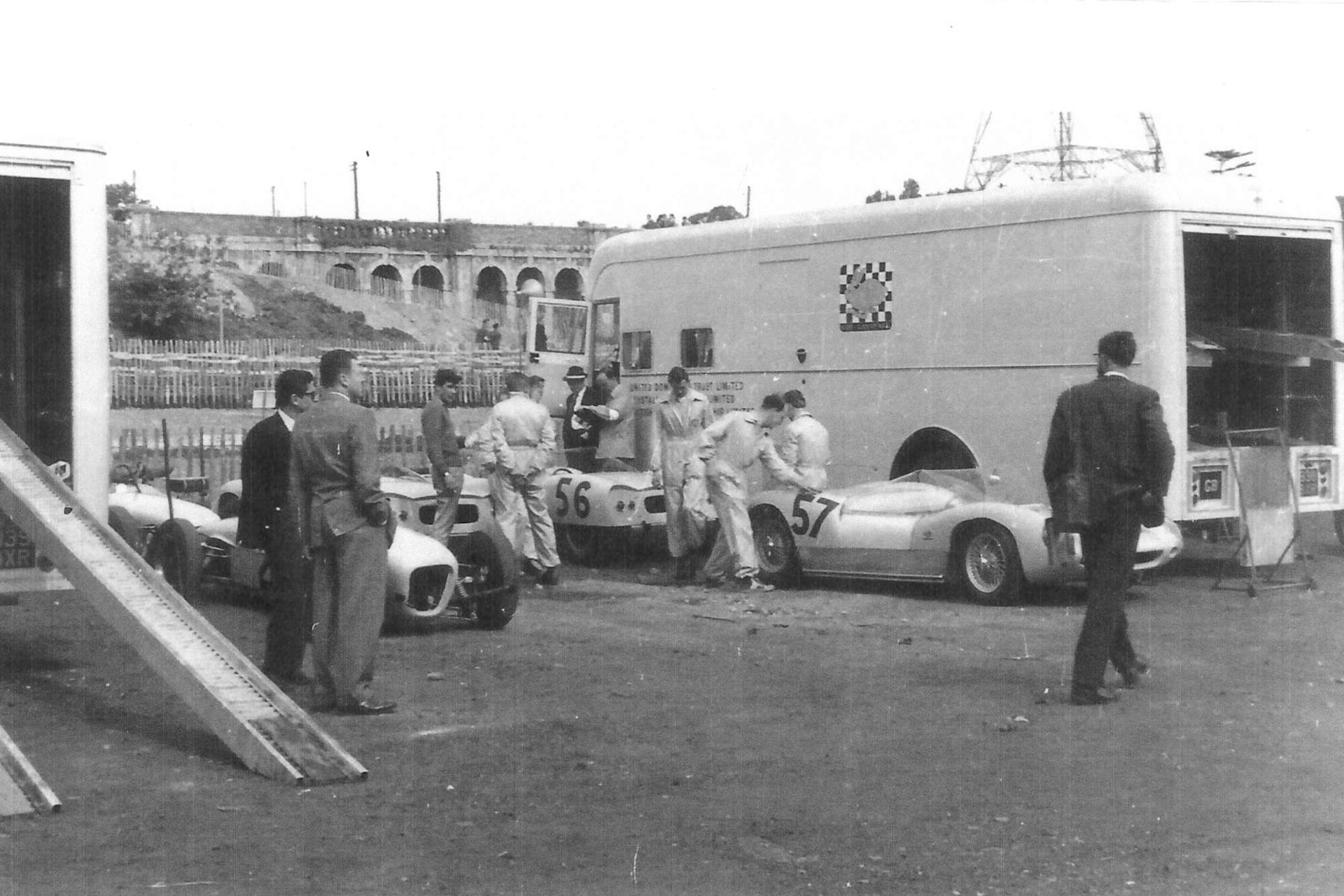 1960 Lotus 19 Raced By Graham Hill, Jim Clark, And Stirling Moss To Go Under The Hammer