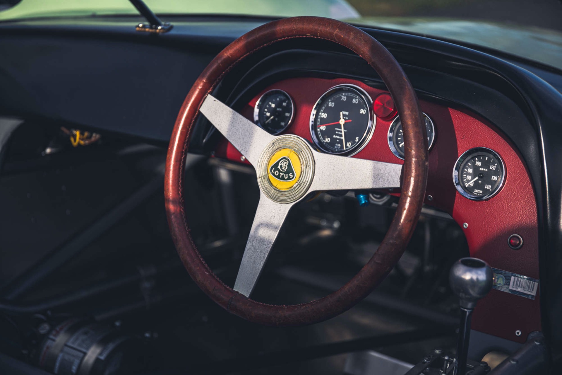 1960 Lotus 19 Raced By Graham Hill, Jim Clark, And Stirling Moss To Go Under The Hammer