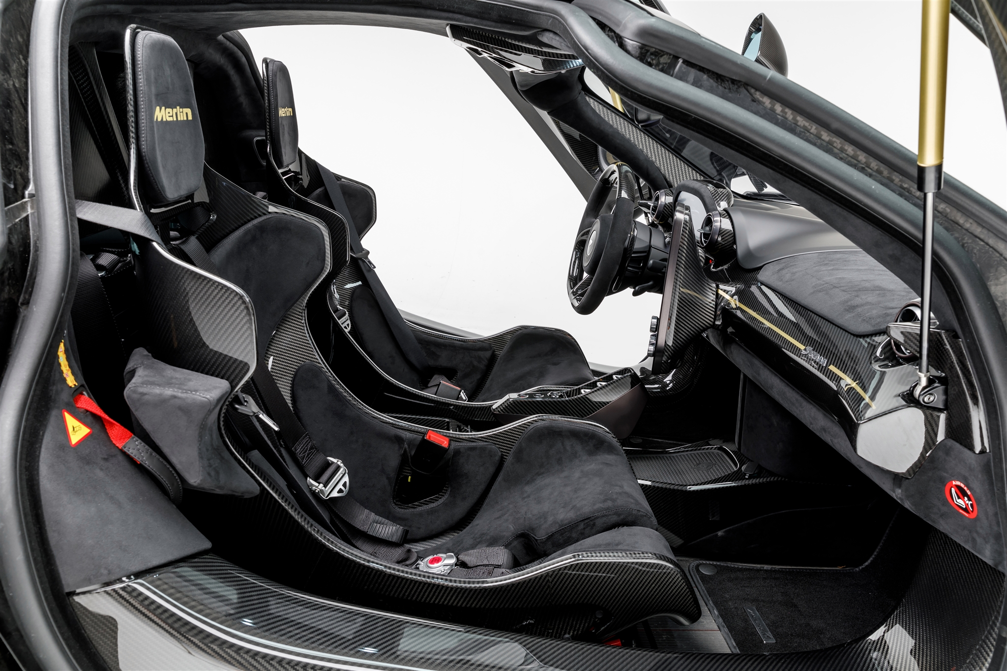 One-Off McLaren Senna ‘Merlin’ Edition Is A Kind Of Magic