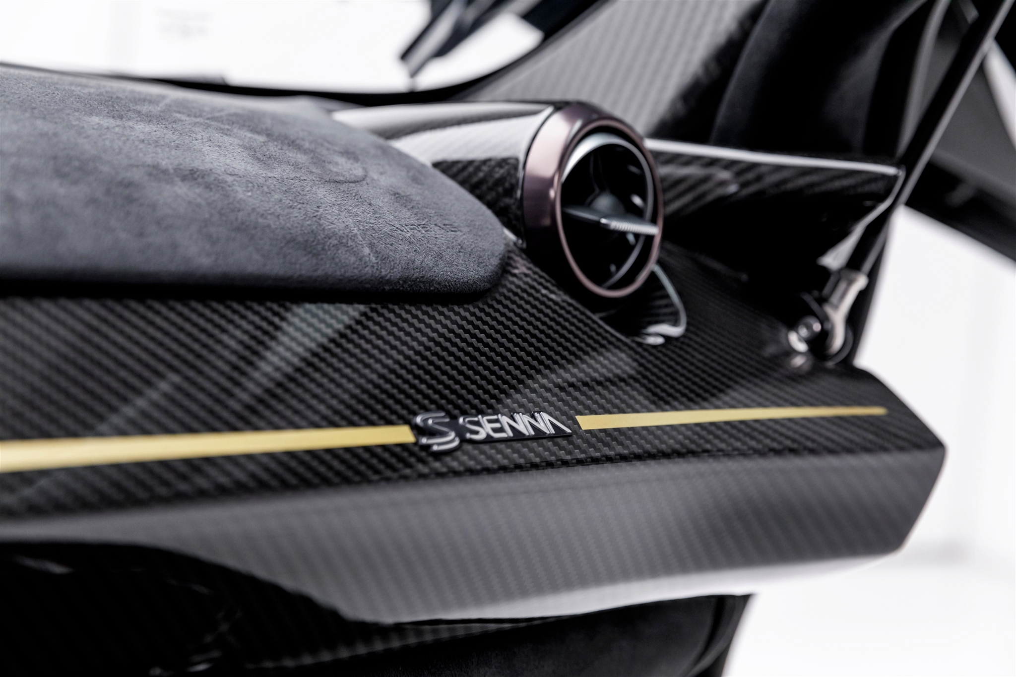 One-Off McLaren Senna ‘Merlin’ Edition Is A Kind Of Magic