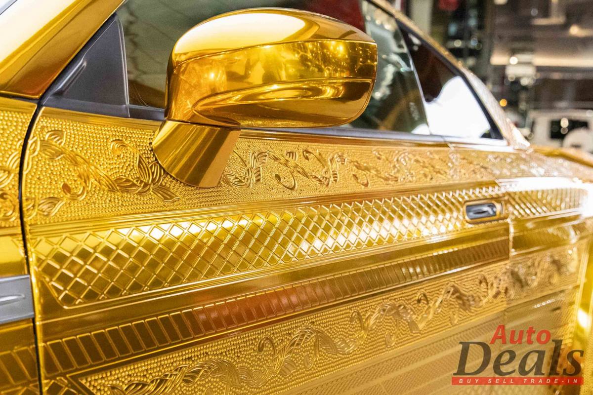 Gold Chrome 820 HP 2014 Nissan GT-R Goes For Over Half A Million Dollars