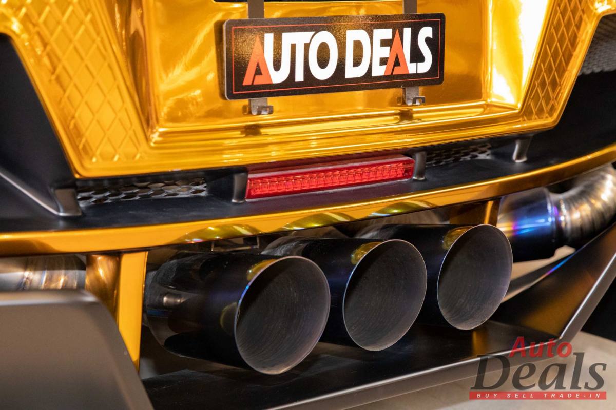 Gold Chrome 820 HP 2014 Nissan GT-R Goes For Over Half A Million Dollars