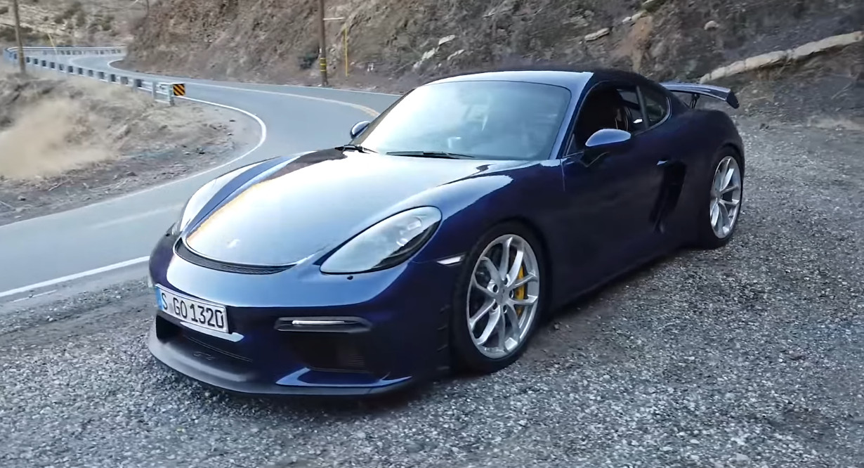 The Porsche Cayman GT4 Is A Excellent Sports activities Automotive Even With The PDK Auto Recent