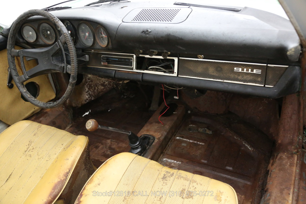 This 1971 Porsche 911 E Targa Rust Bucket Will Still Cost You $40k