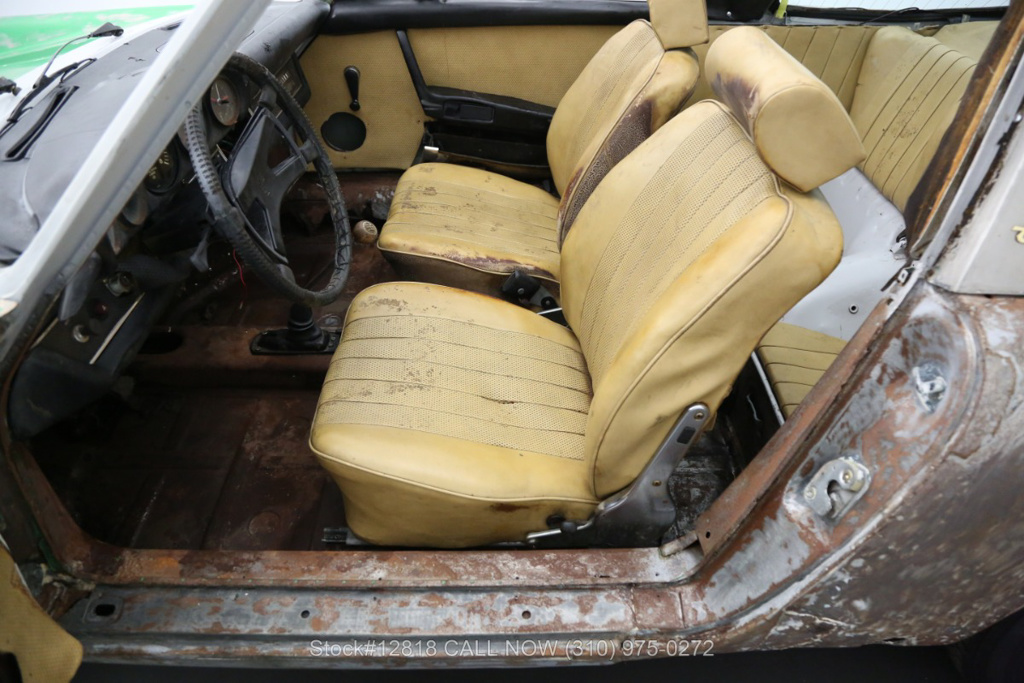 This 1971 Porsche 911 E Targa Rust Bucket Will Still Cost You $40k