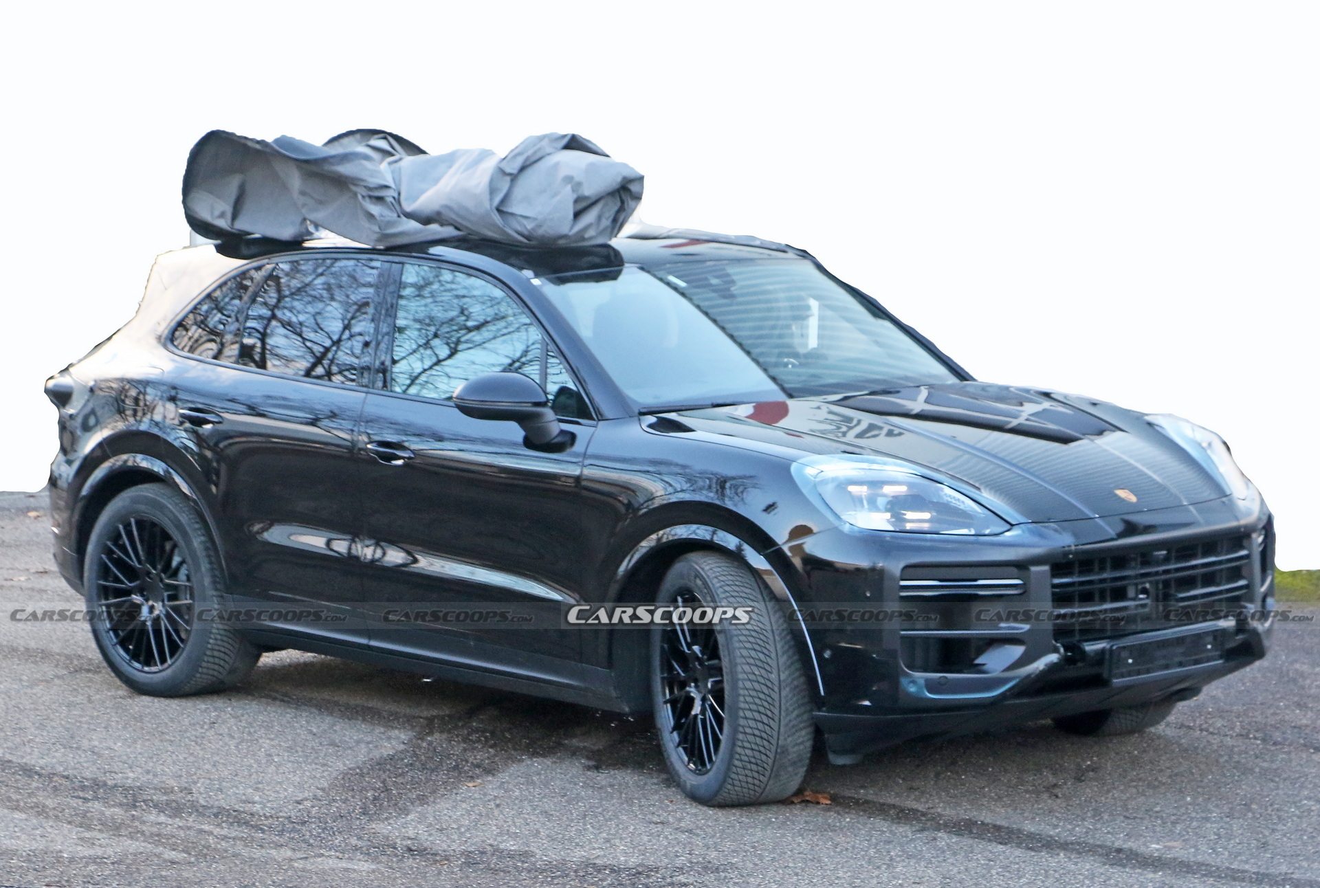 Porsche Cayenne Facelift Spied Testing With New Front And Rear Design