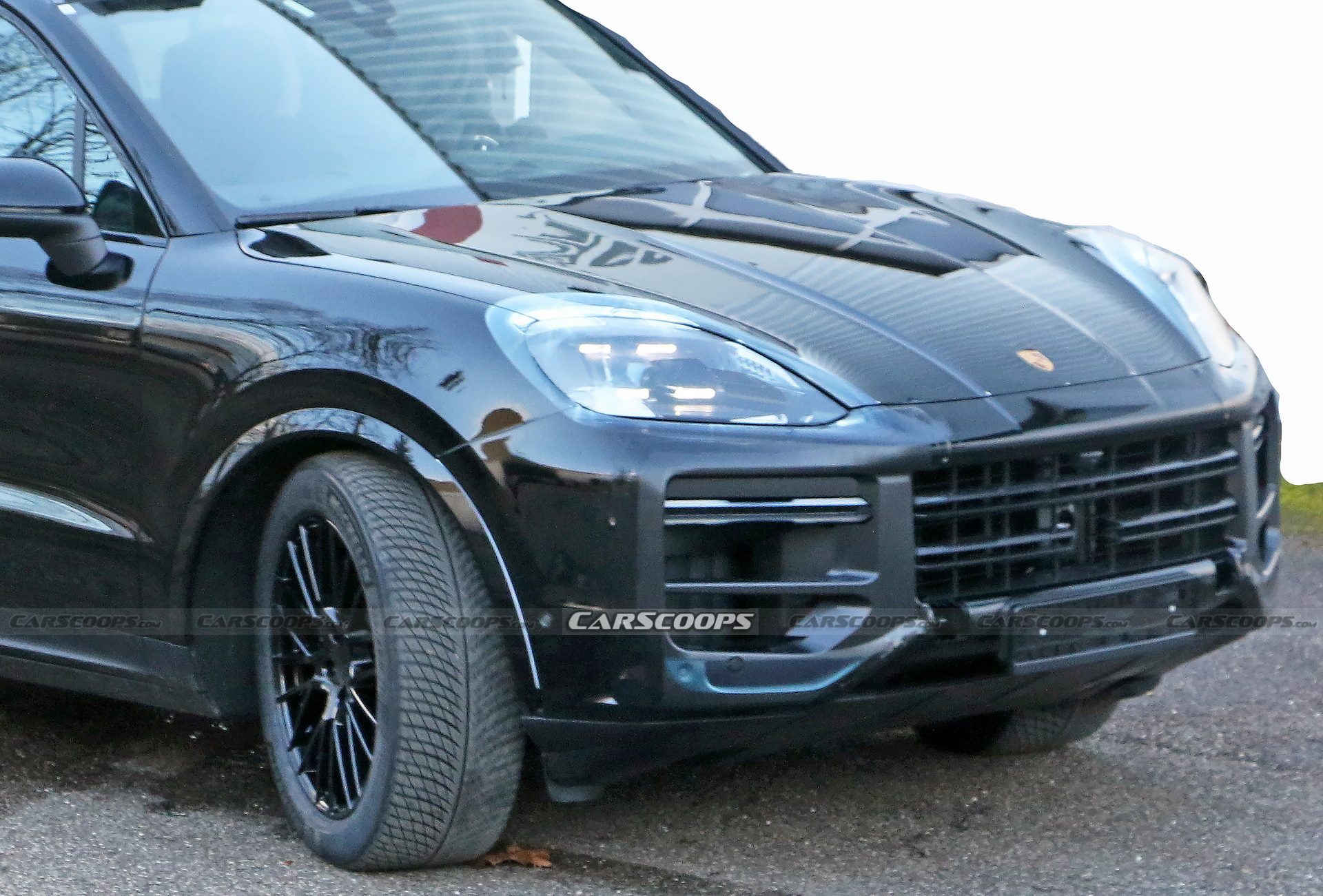 Porsche Cayenne Facelift Spied Testing With New Front And Rear Design