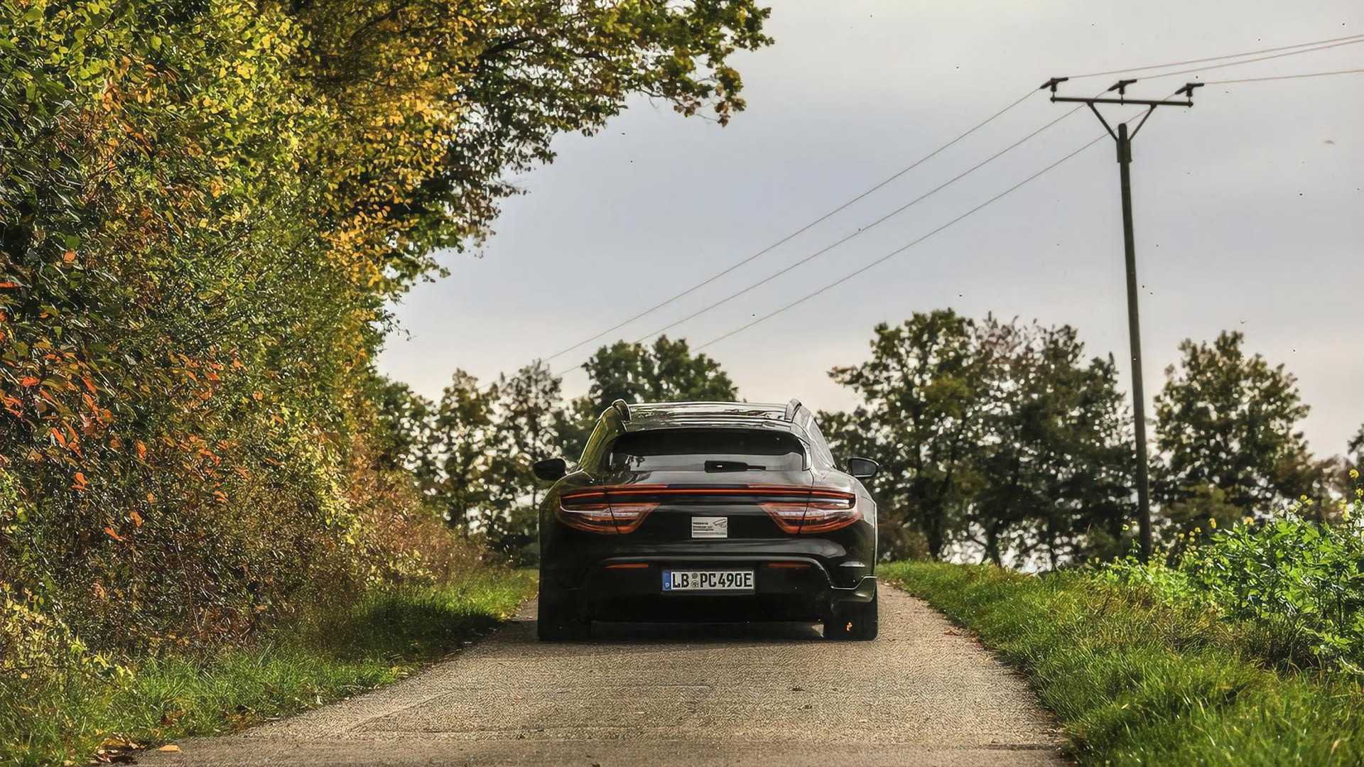 Mark Webber Tests Out The Porsche Taycan Cross Turismo