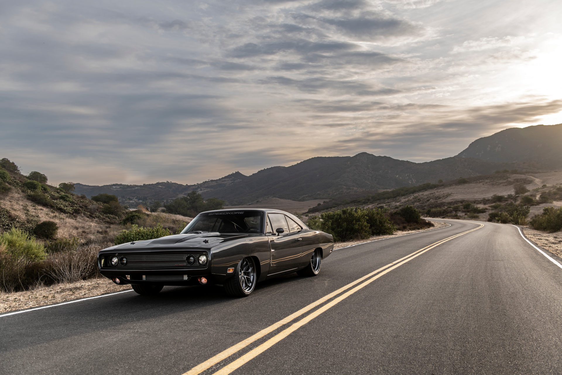 SpeedKore’s 1970 Dodge Charger Hellraiser With 1,000 HP Is Bad To The Bone
