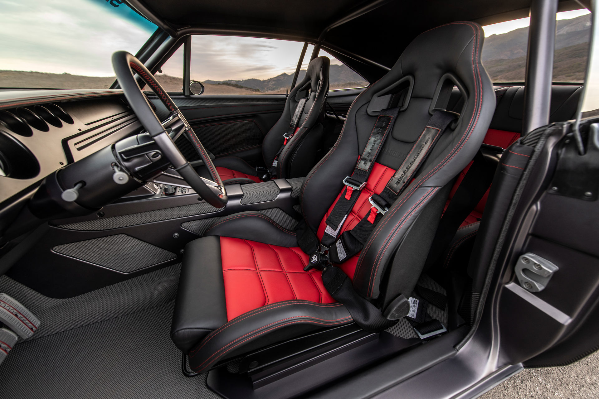 SpeedKore’s 1970 Dodge Charger Hellraiser With 1,000 HP Is Bad To The Bone