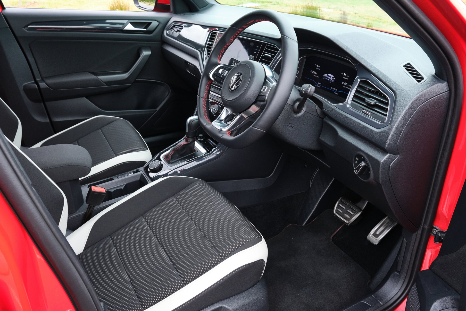 Driven: 2020 VW T-Roc 140TSI Sport Is More Than A Golf On Stilts