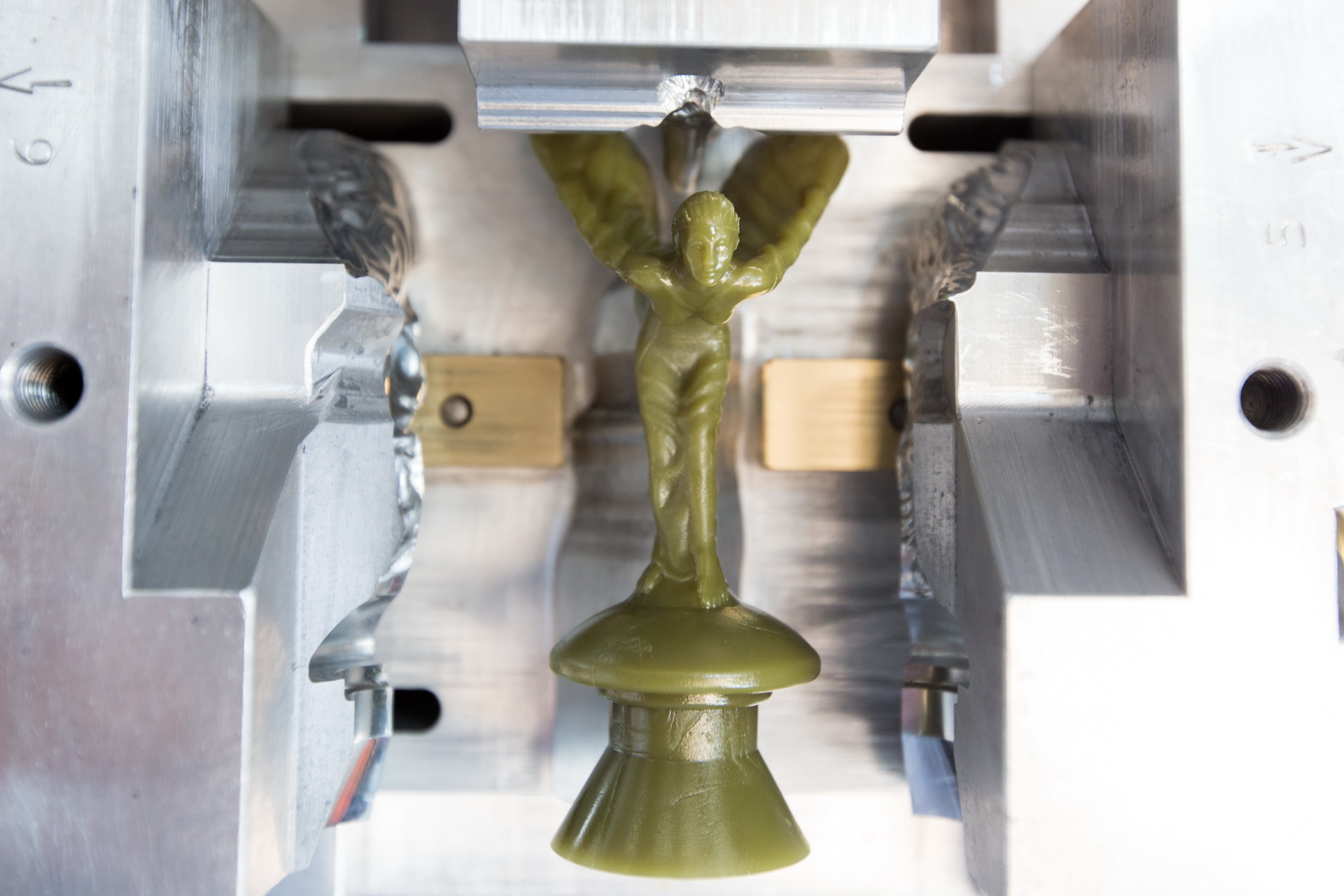 Care To Guess The Age Of Rolls-Royce’s Spirit Of Ecstasy?