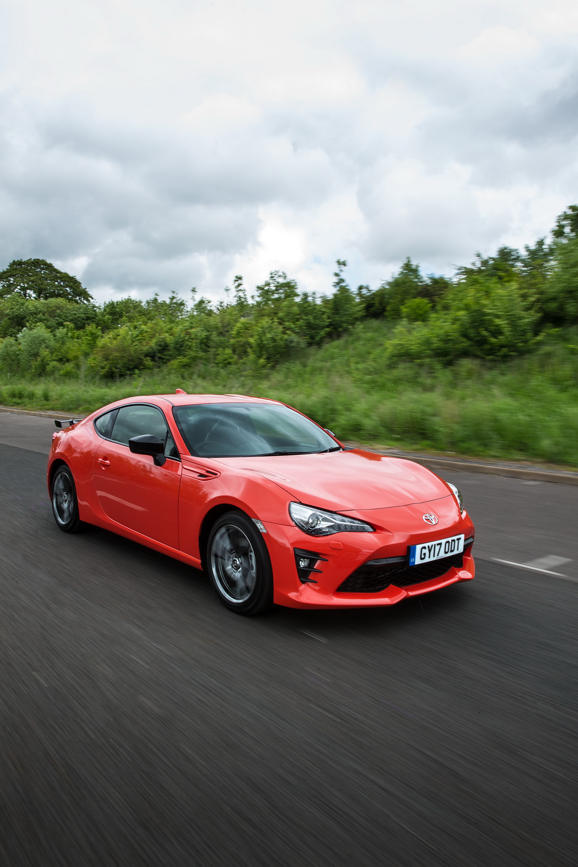 Toyota UK Sends Off The GT86 With A Short Video Full Of Drifting