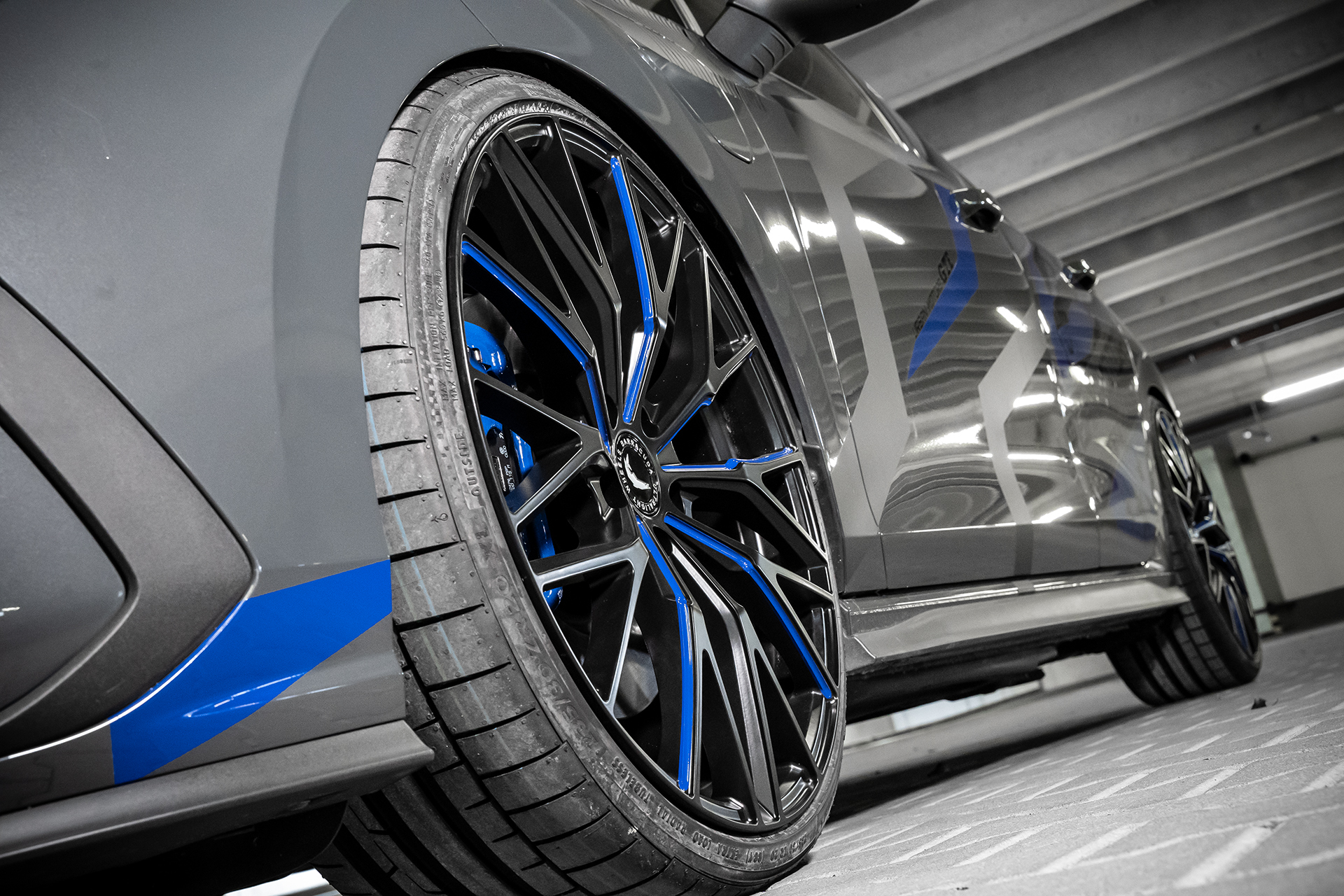 2021 VW Golf GTE By Urban Motors Gets Lower Suspension, 20-Inch Wheels