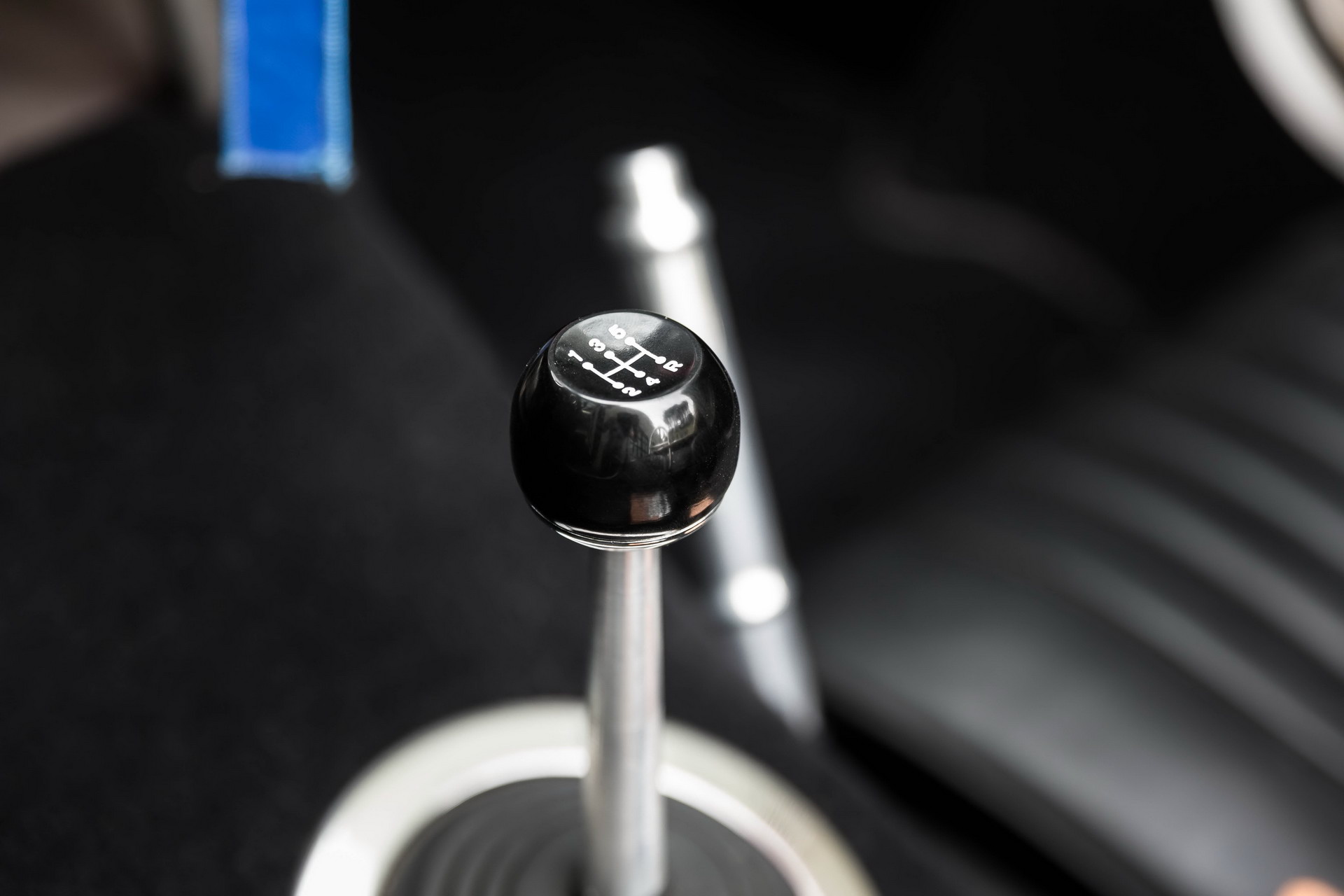 Would You Cough Up $475,000 For A Shiny Bronze 1965 Shelby 427 S/C Cobra Replica?