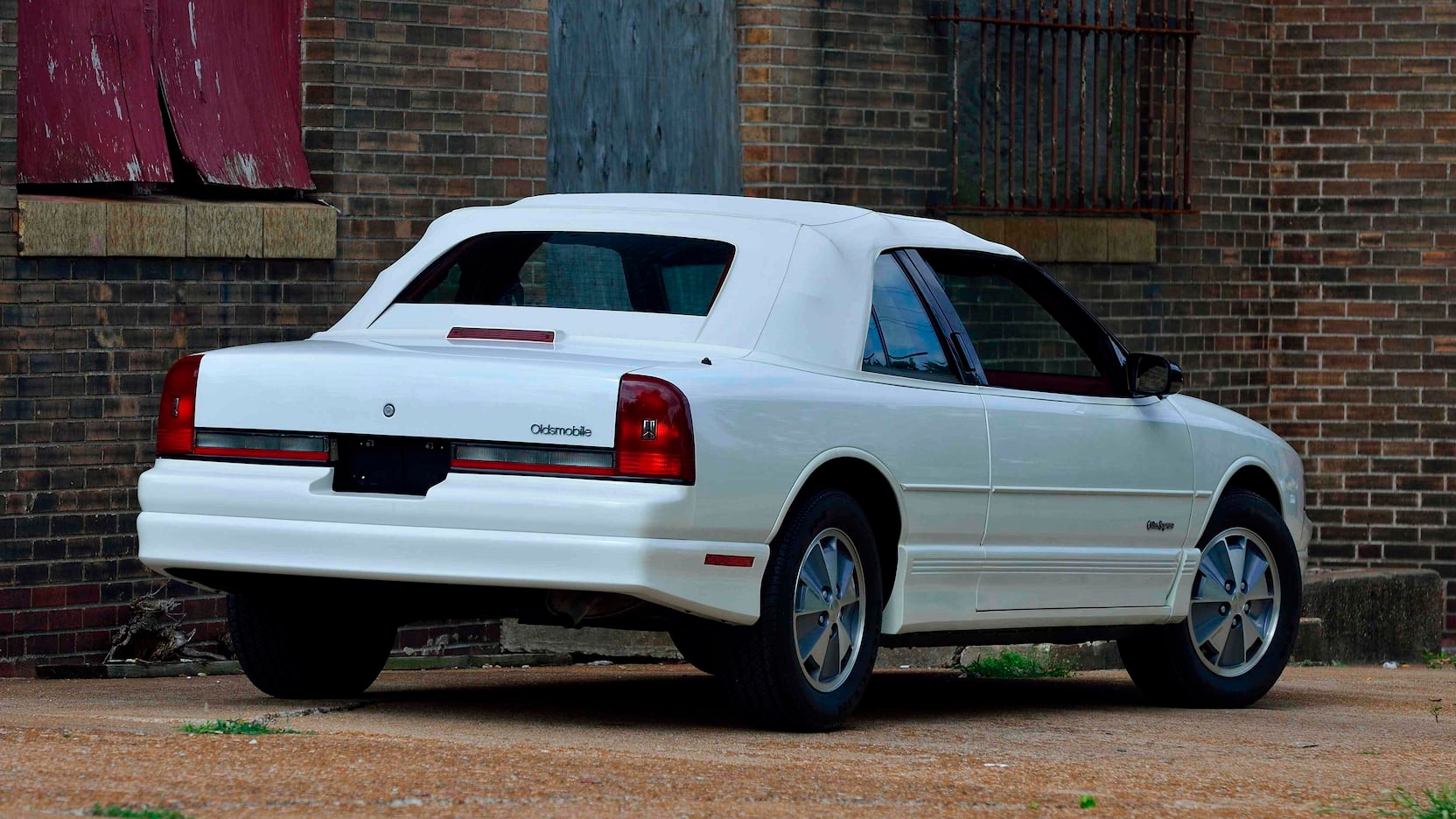 Spring Has Sprung, So Drop The Top On This 571 Mile Oldsmobile Cutlass Supreme Convertible