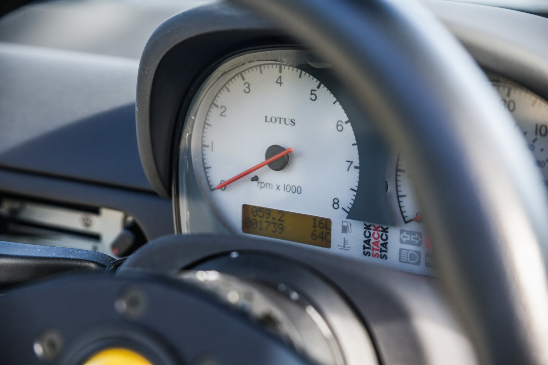 Buy This 1700-Mile Lotus And Find Out Why Everyone Went Nuts For The Elise In ‘97