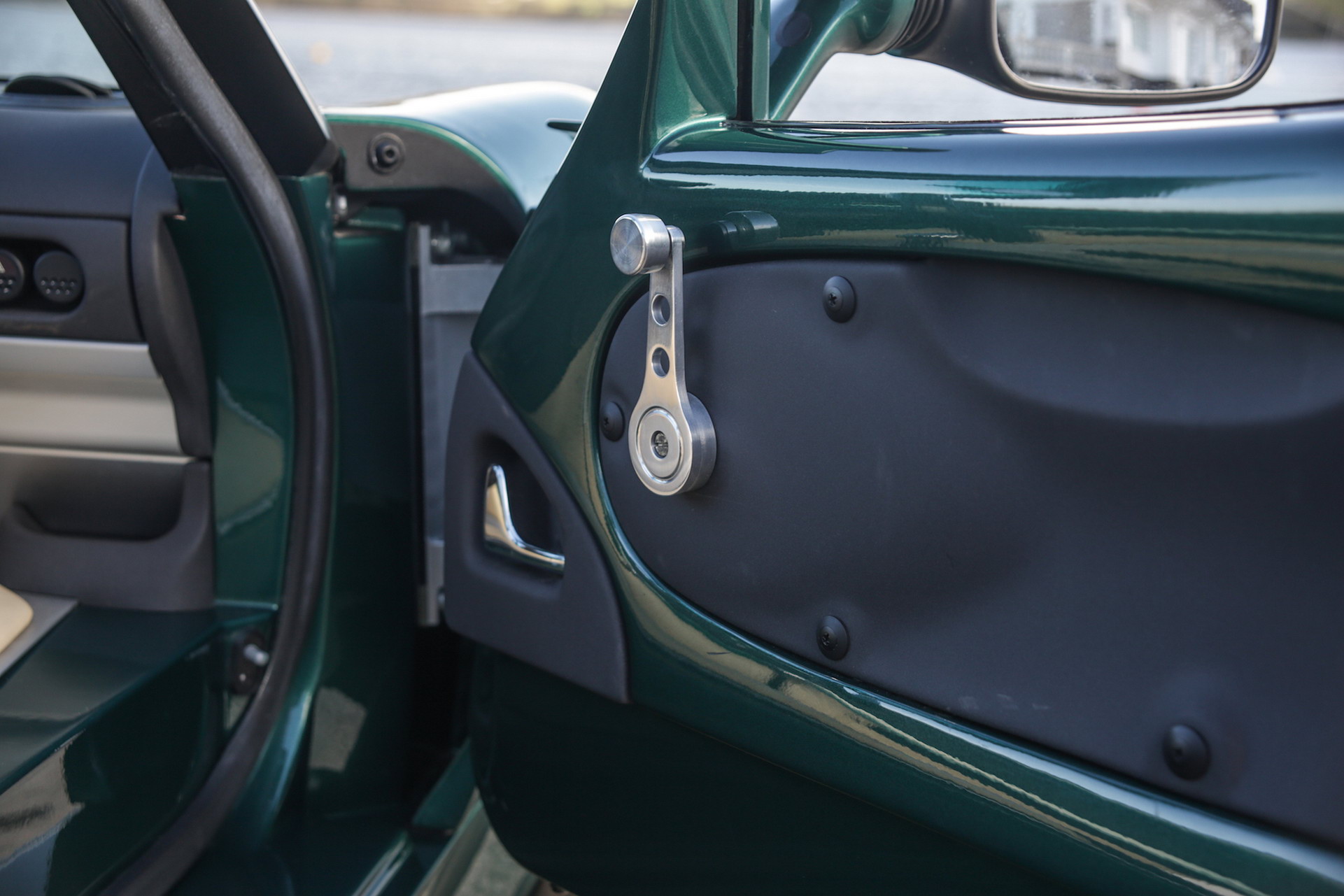 Buy This 1700-Mile Lotus And Find Out Why Everyone Went Nuts For The Elise In ‘97