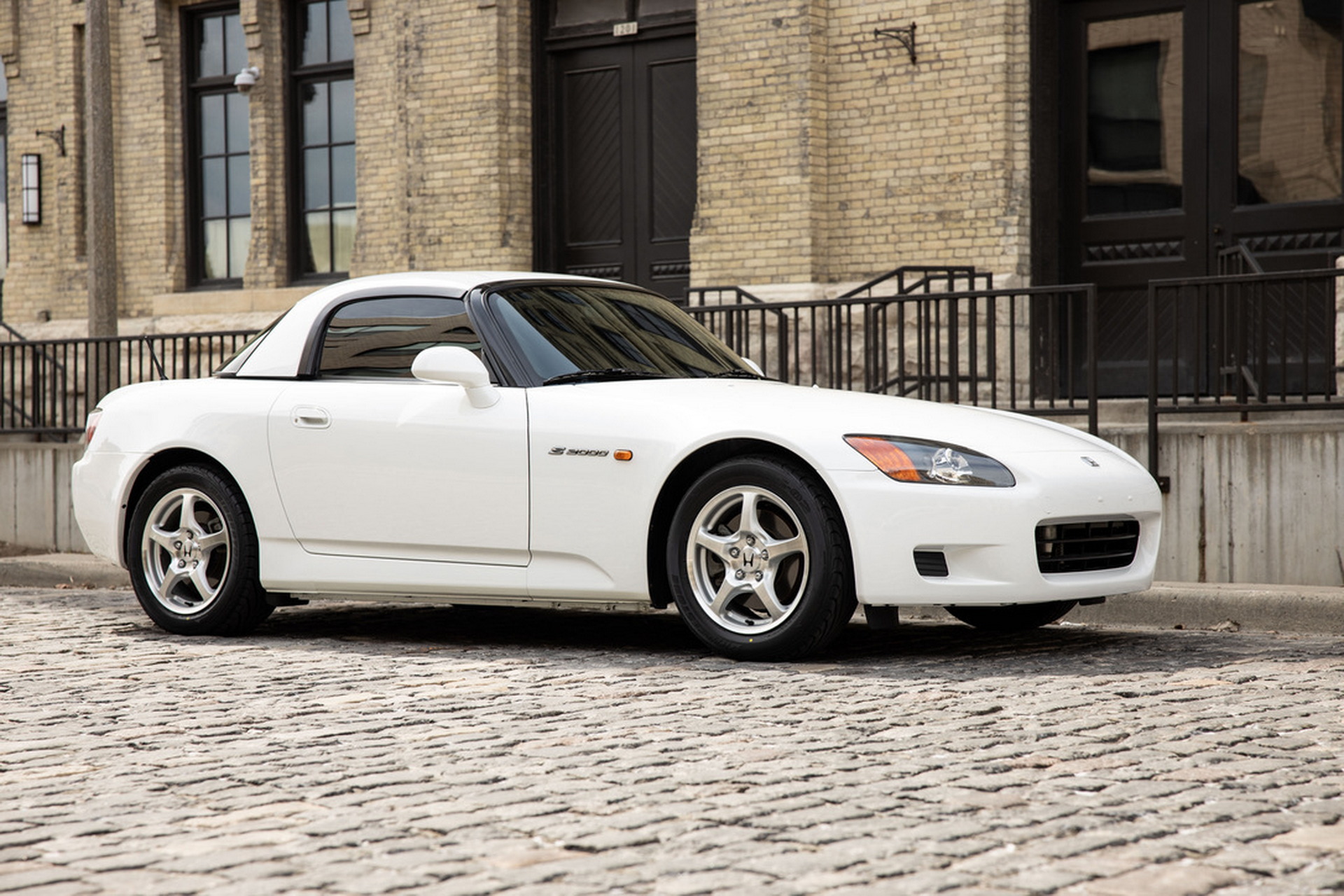 This Low-Mileage White-On-Red Honda S2000 Has Already Attracted A High Bid Of $35,000