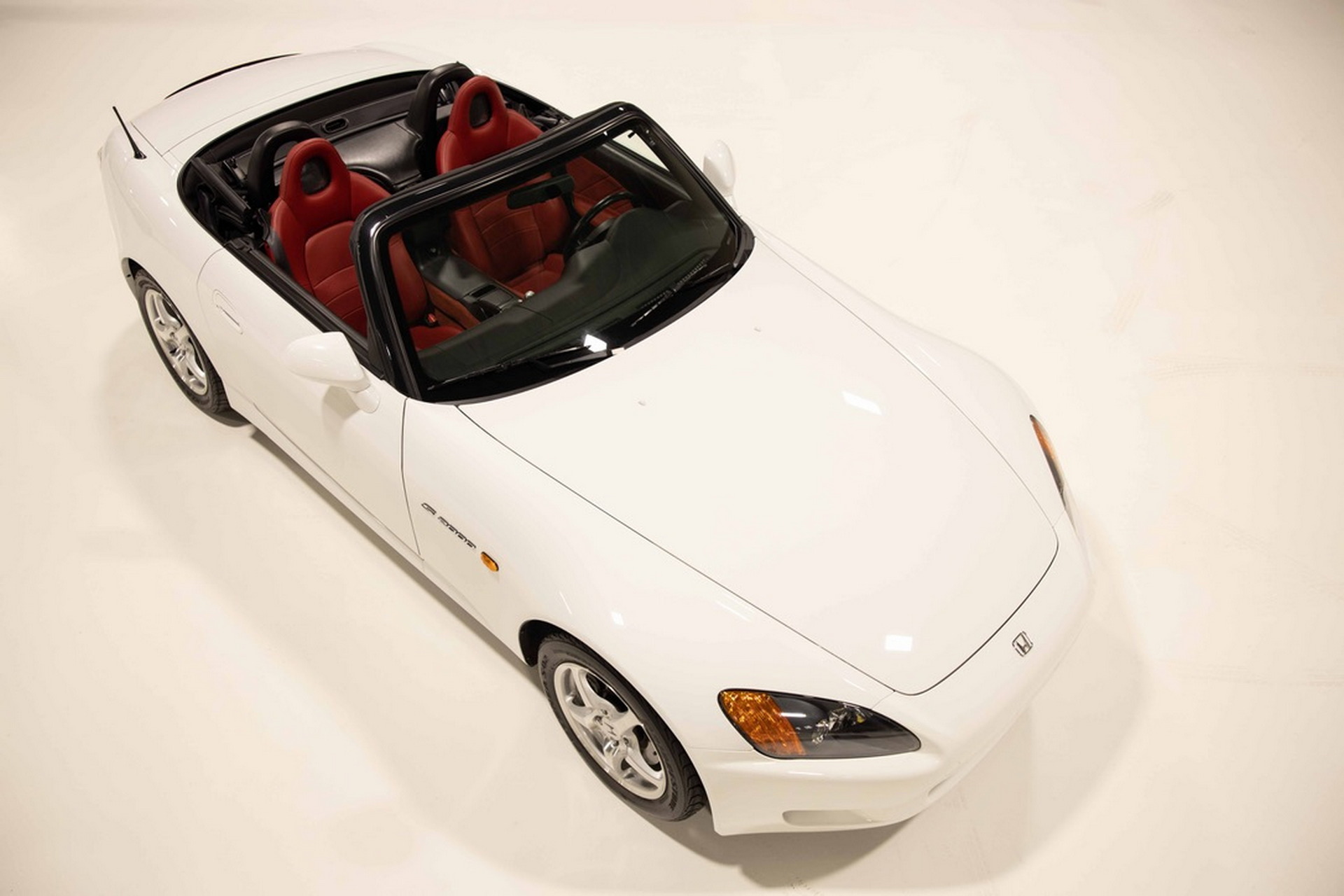 This Low-Mileage White-On-Red Honda S2000 Has Already Attracted A High Bid Of $35,000
