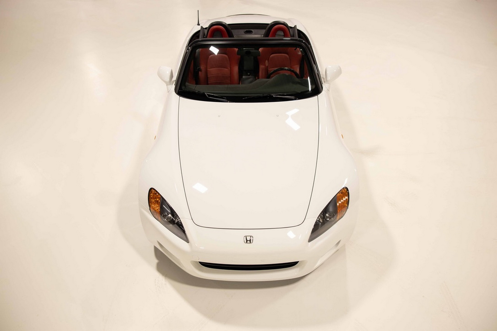 This Low-Mileage White-On-Red Honda S2000 Has Already Attracted A High Bid Of $35,000